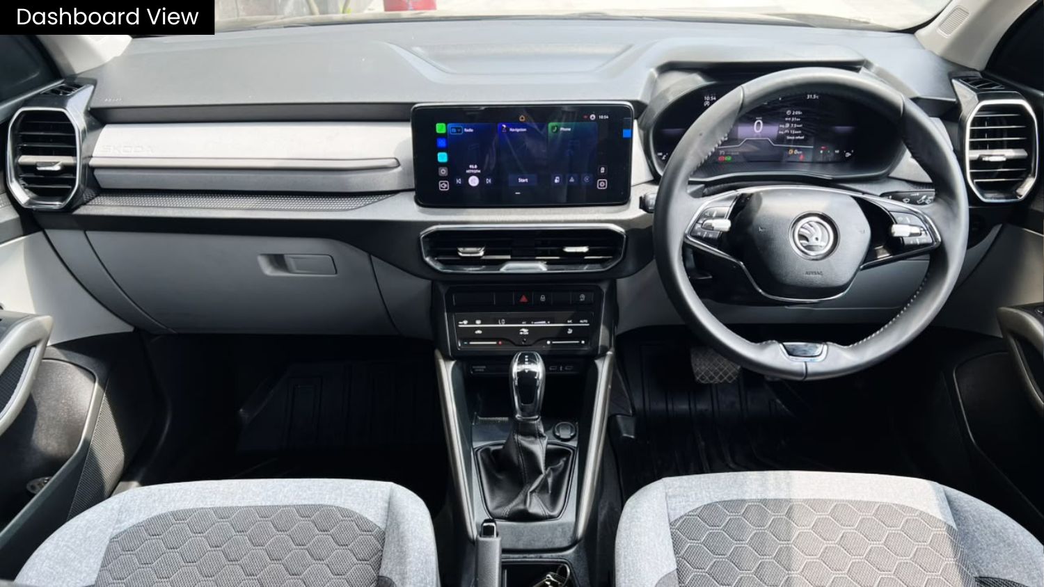 SKODA KYLAQ - SIGNATURE PLUS 1.0 TSI - AUTOMATIC - 2025