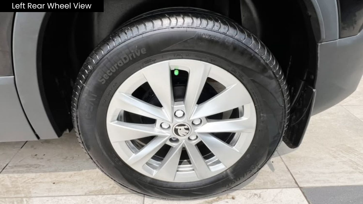 SKODA KYLAQ - SIGNATURE PLUS 1.0 TSI - AUTOMATIC - 2025