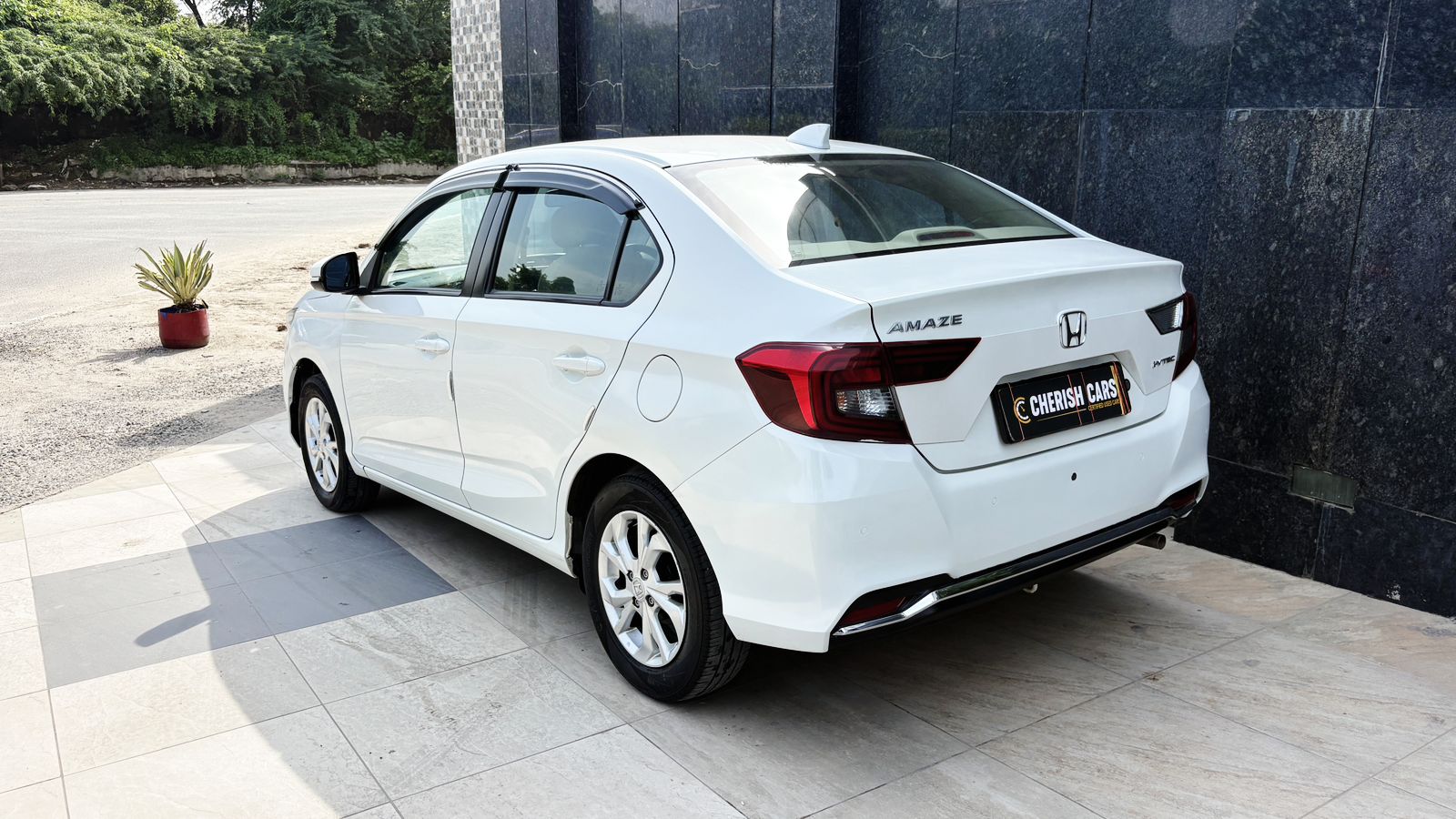 HONDA AMAZE - S CVT CNG - AUTOMATIC - 2023