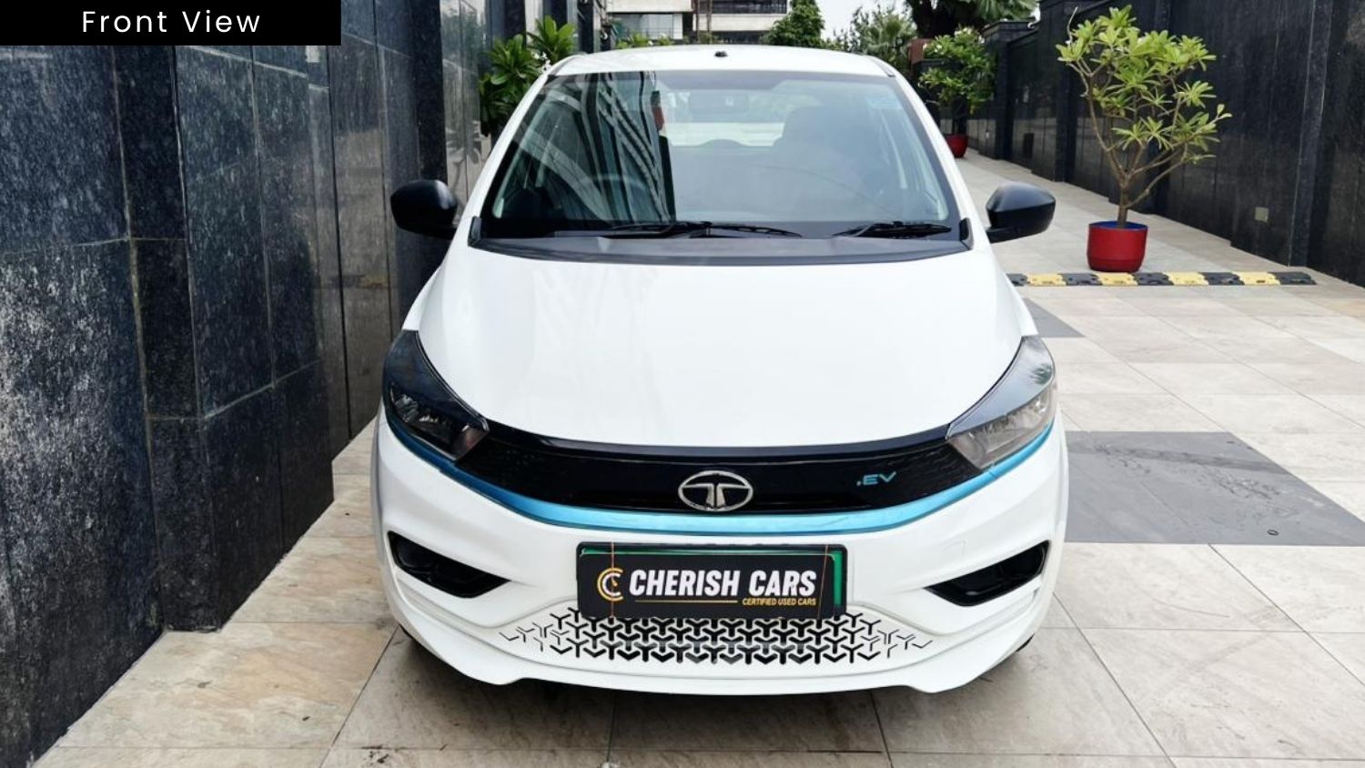 TATA TIAGO EV - XE MR - AUTOMATIC - 2023