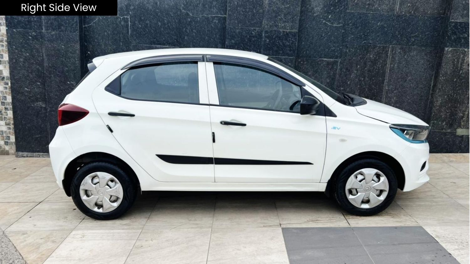 TATA TIAGO EV - XE MR - AUTOMATIC - 2023