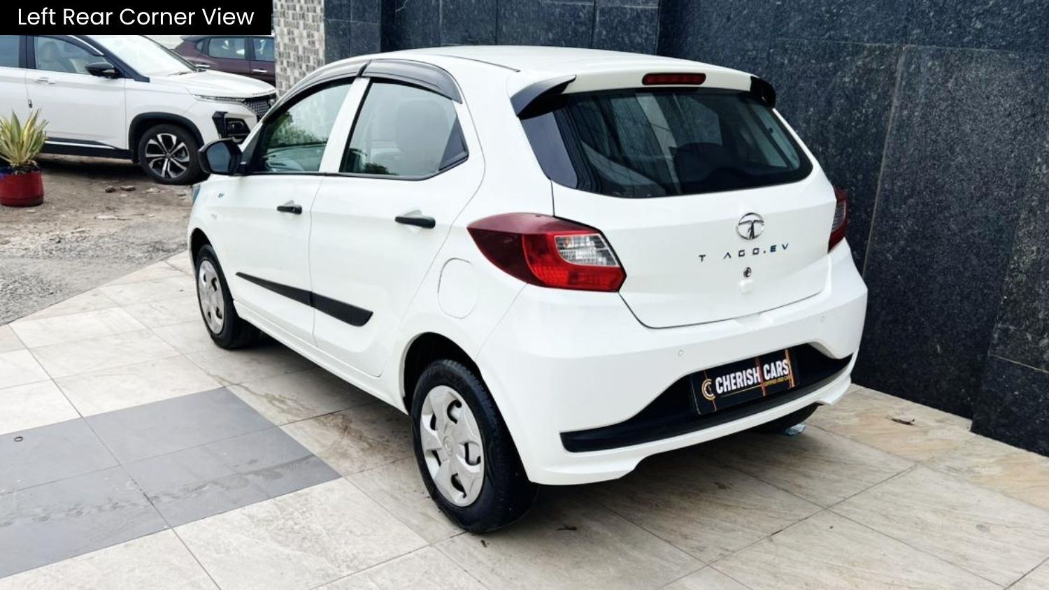TATA TIAGO EV - XE MR - AUTOMATIC - 2023