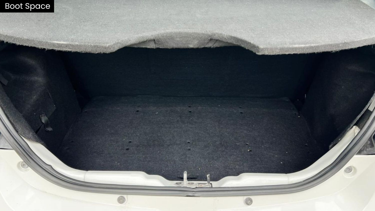 TATA TIAGO EV - XE MR - AUTOMATIC - 2023