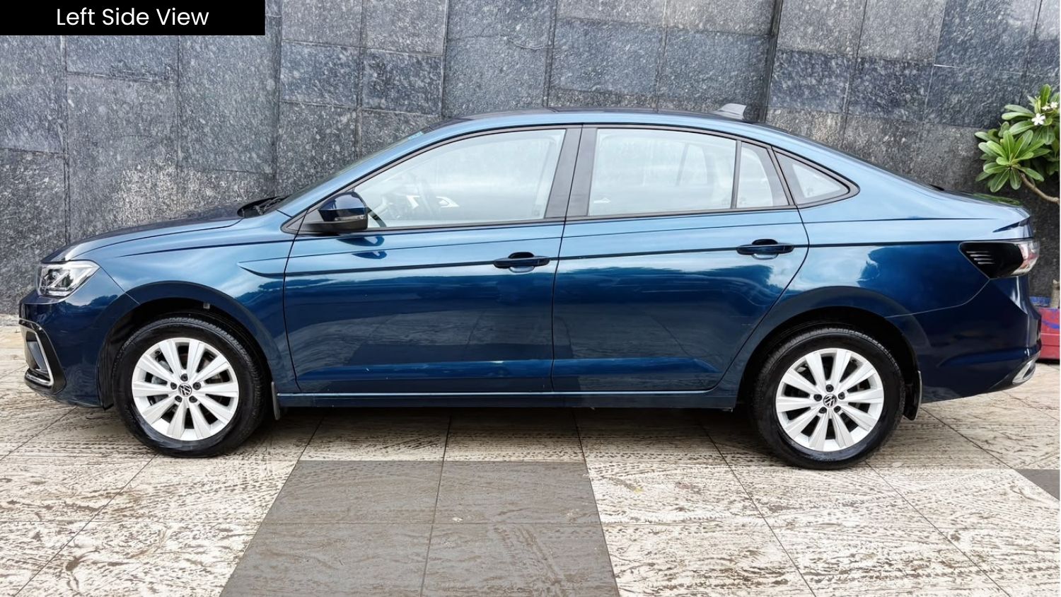 VW VIRTUS - HIGHLINE 1.0 TSI - 2025