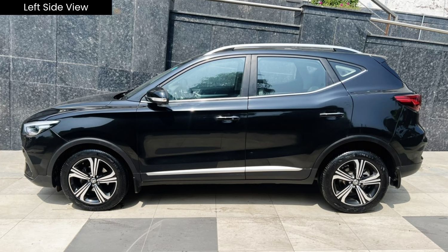 MG ASTOR - SHARP CVT - PANAROMIC SUNROOF - AUTOMATIC - 2024