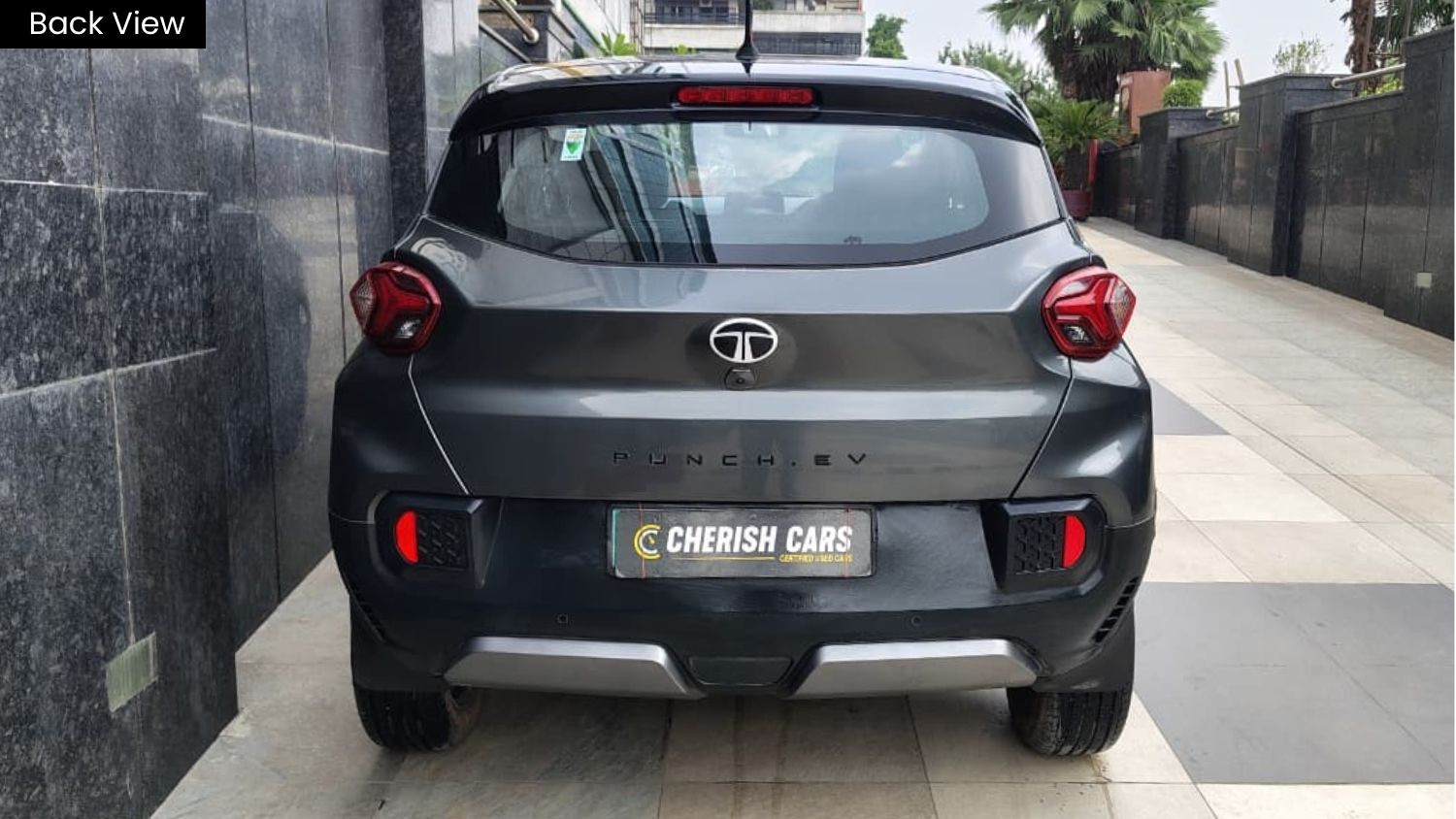 TATA PUNCH EV - ADVENTURE  S LONG RANGE - SUNROOF- 2025