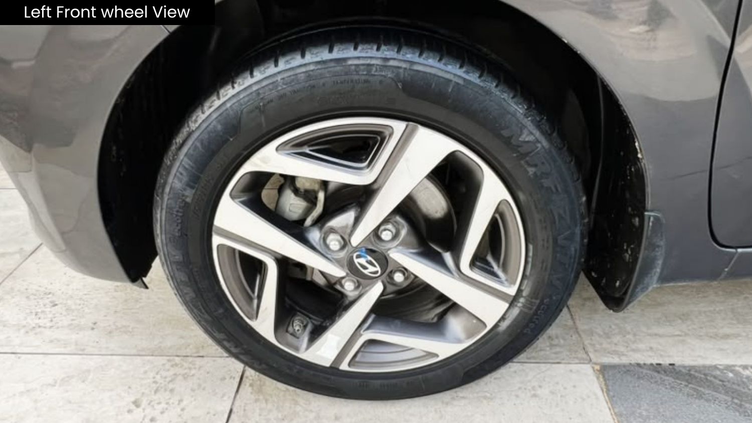 HYUNDAI AURA - SX CNG  - 2023