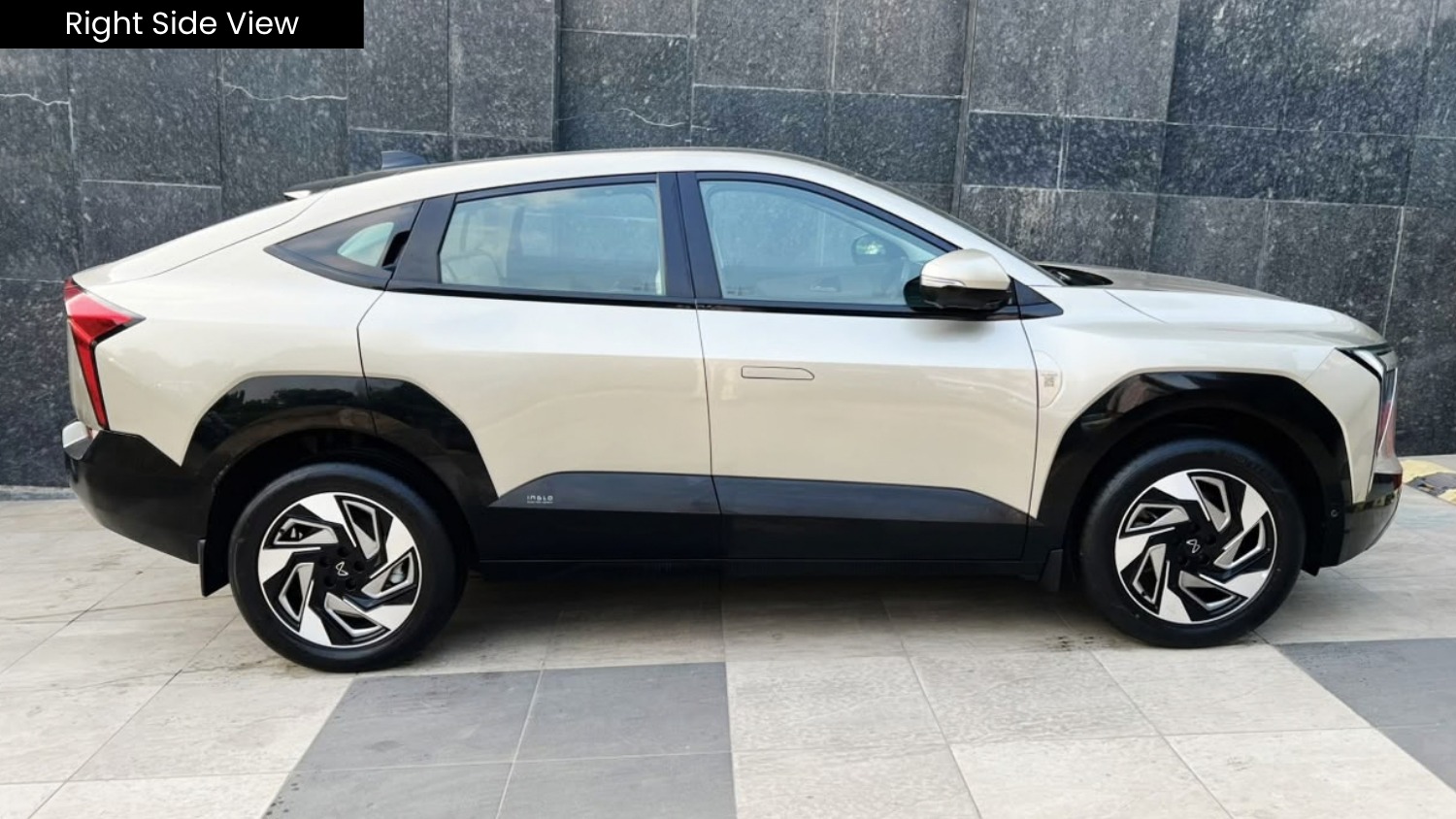 MAHINDRA  - XEV 9E THREE B79- PANAROMIC SUNROOF - AUTOMATIC - 2025