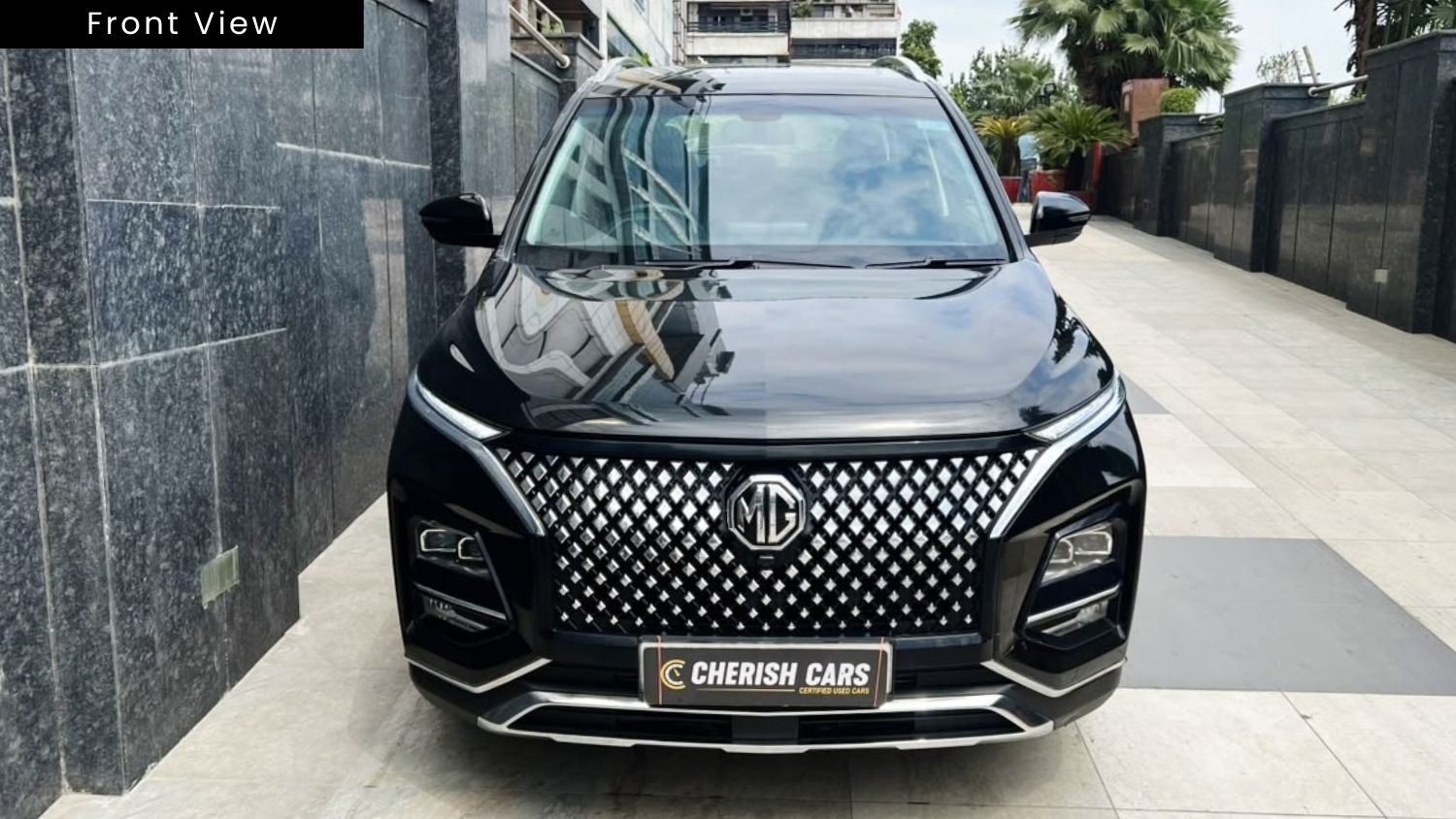 MG HECTOR - SHINE PRO CVT – SUNROOF - AUTOMATIC - 2024