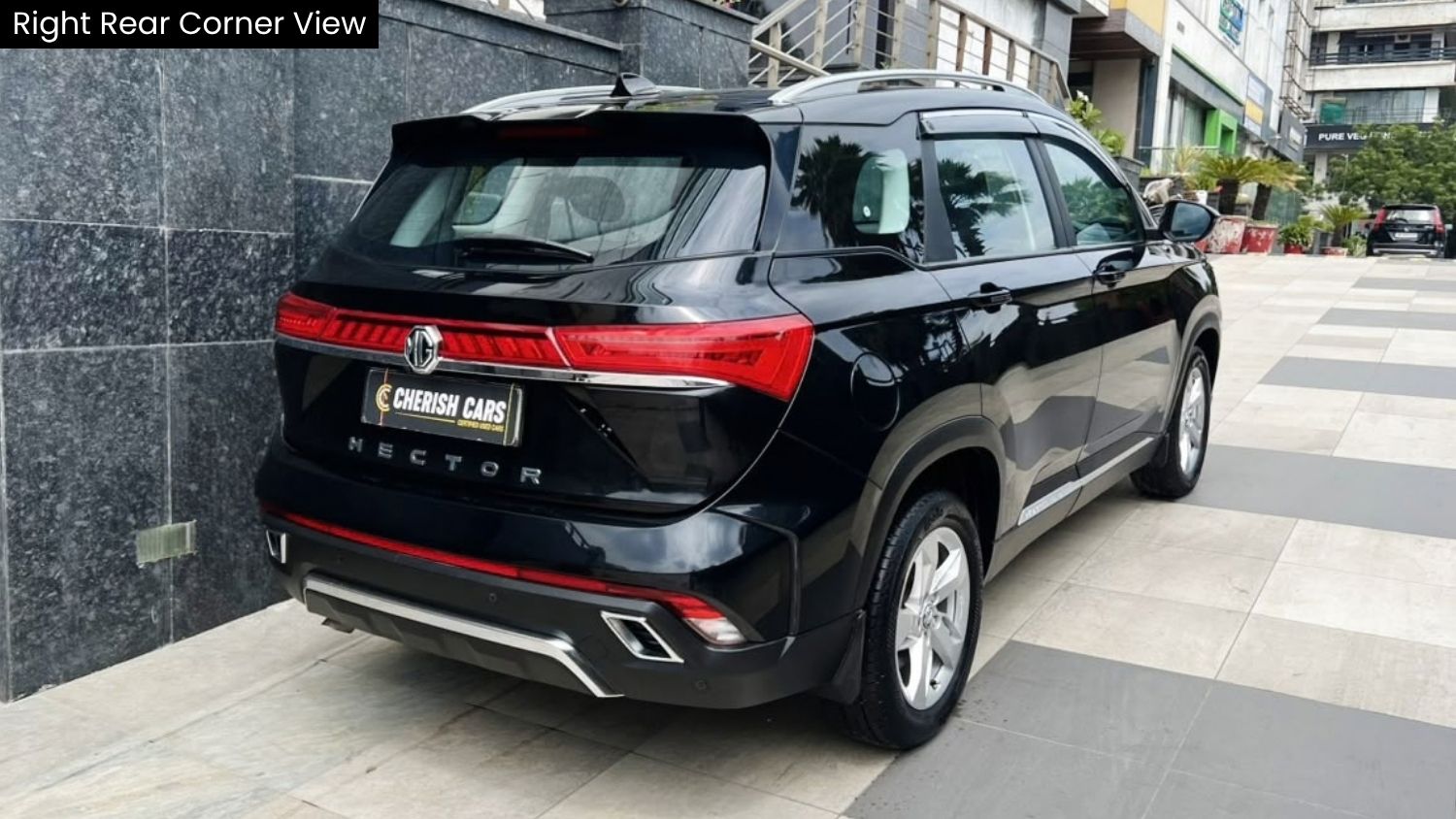 MG HECTOR - SHINE PRO CVT – SUNROOF - AUTOMATIC - 2024