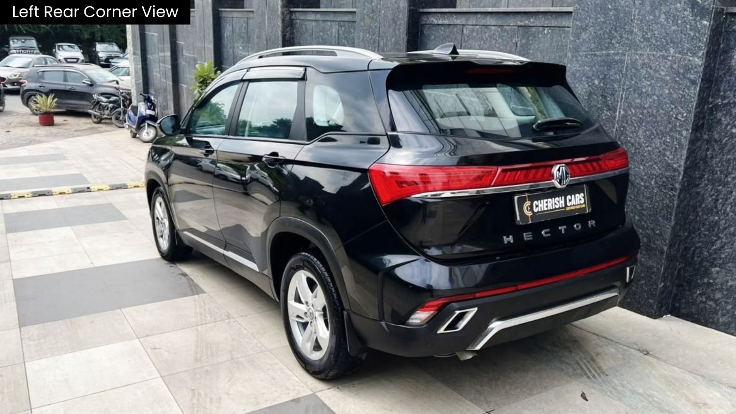 MG HECTOR - SHINE PRO CVT – SUNROOF - AUTOMATIC - 2024