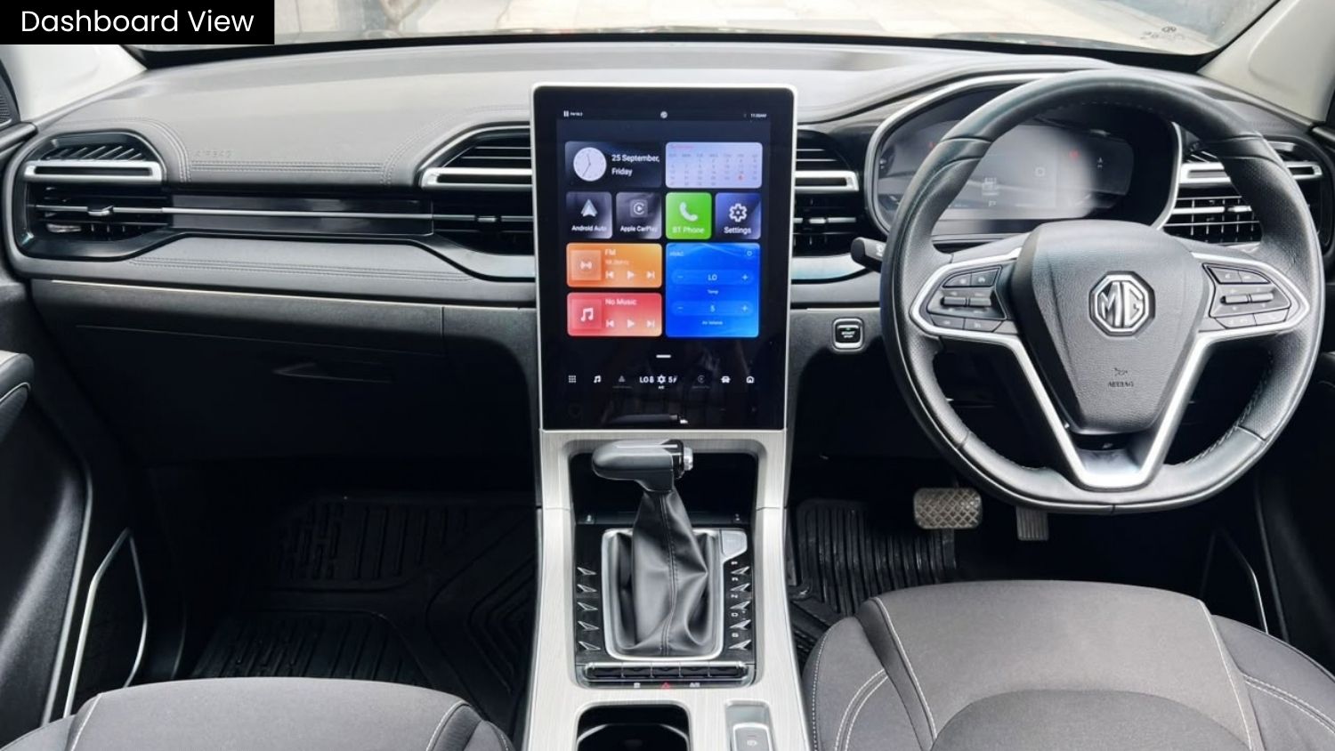 MG HECTOR - SHINE PRO CVT – SUNROOF - AUTOMATIC - 2024