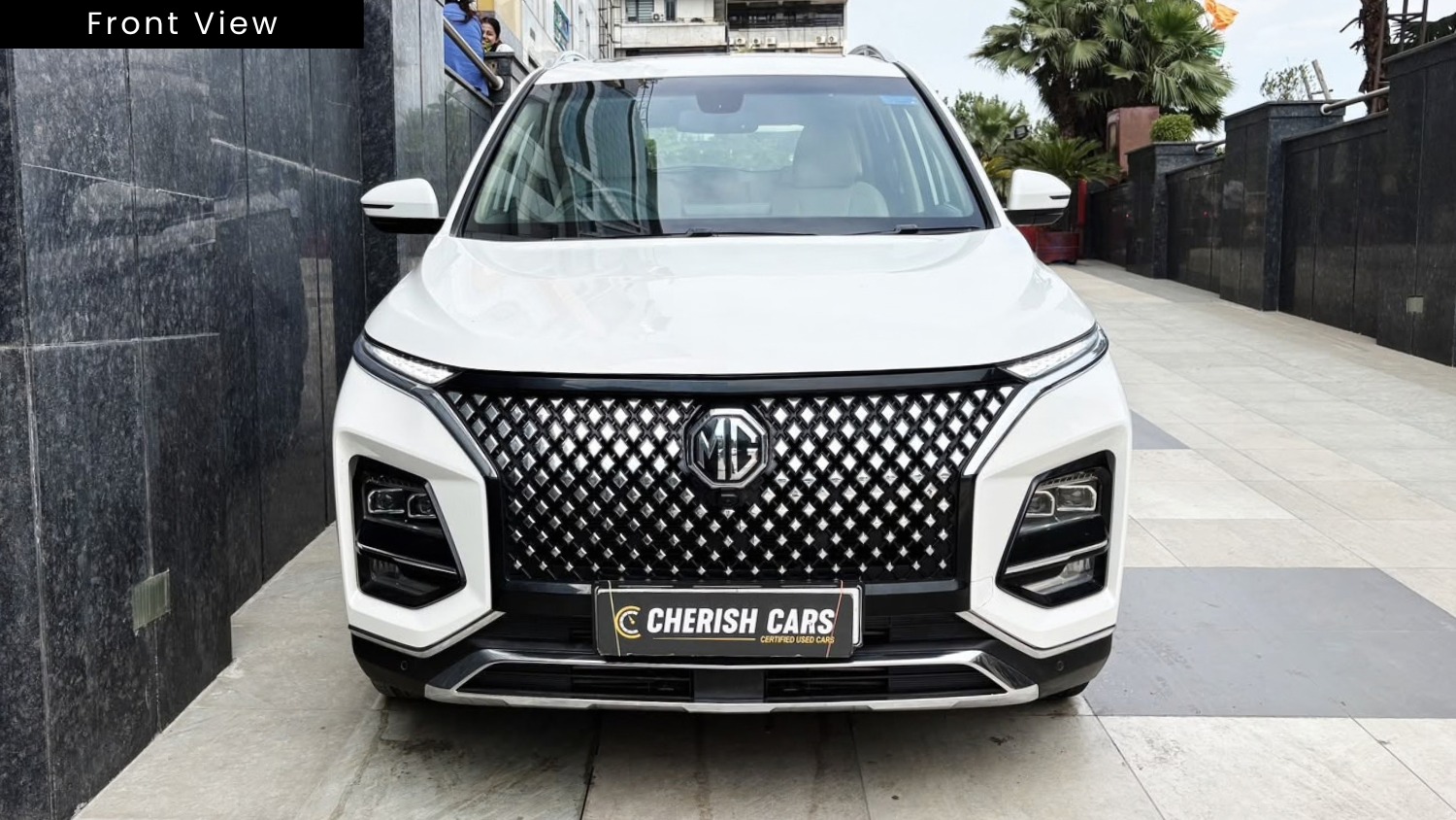 MG HECTOR - SHARP PRO CVT – PANAROMIC SUNROOF - AUTOMATIC - 2024