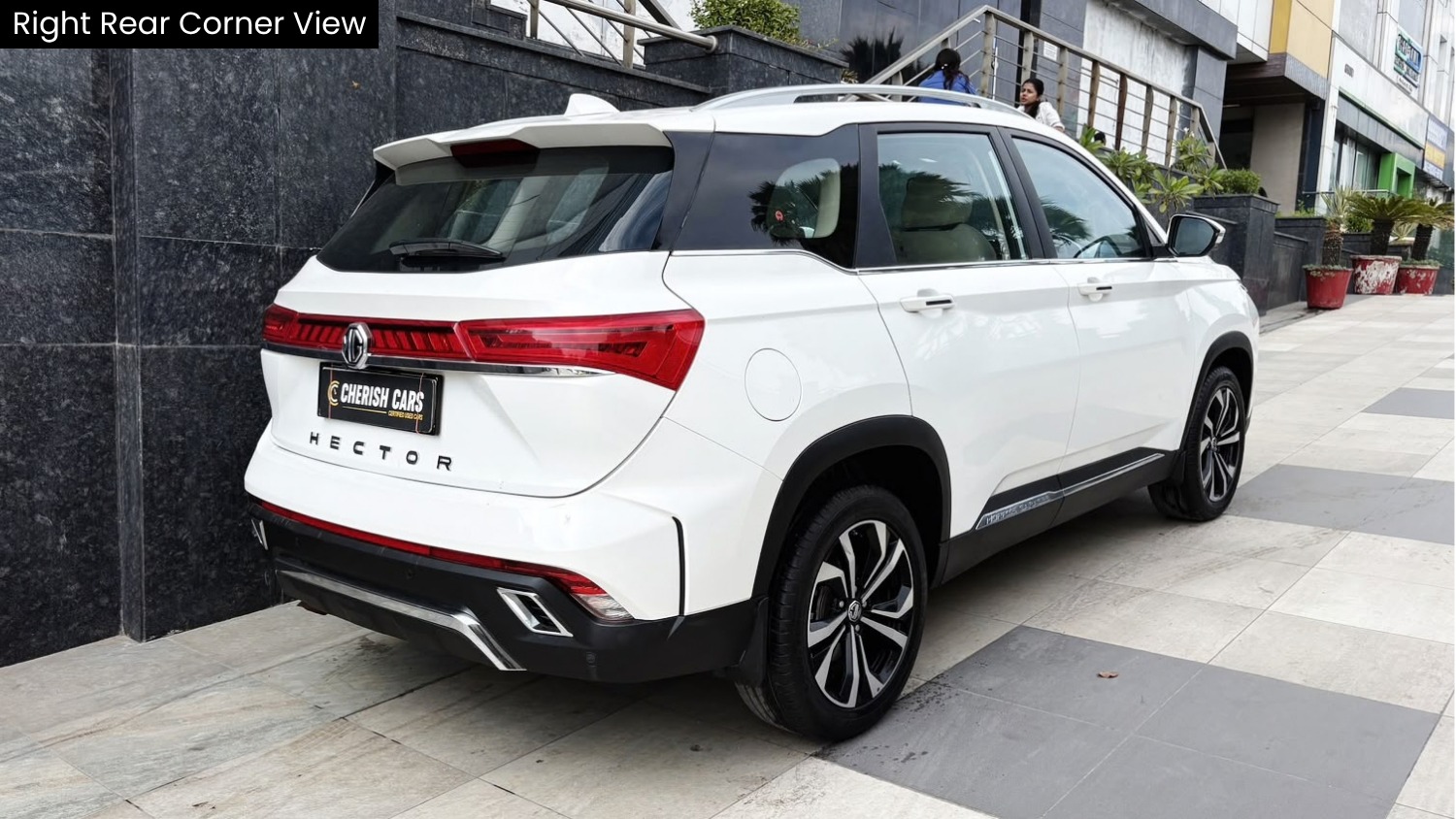 MG HECTOR - SHARP PRO CVT – PANAROMIC SUNROOF - AUTOMATIC - 2024