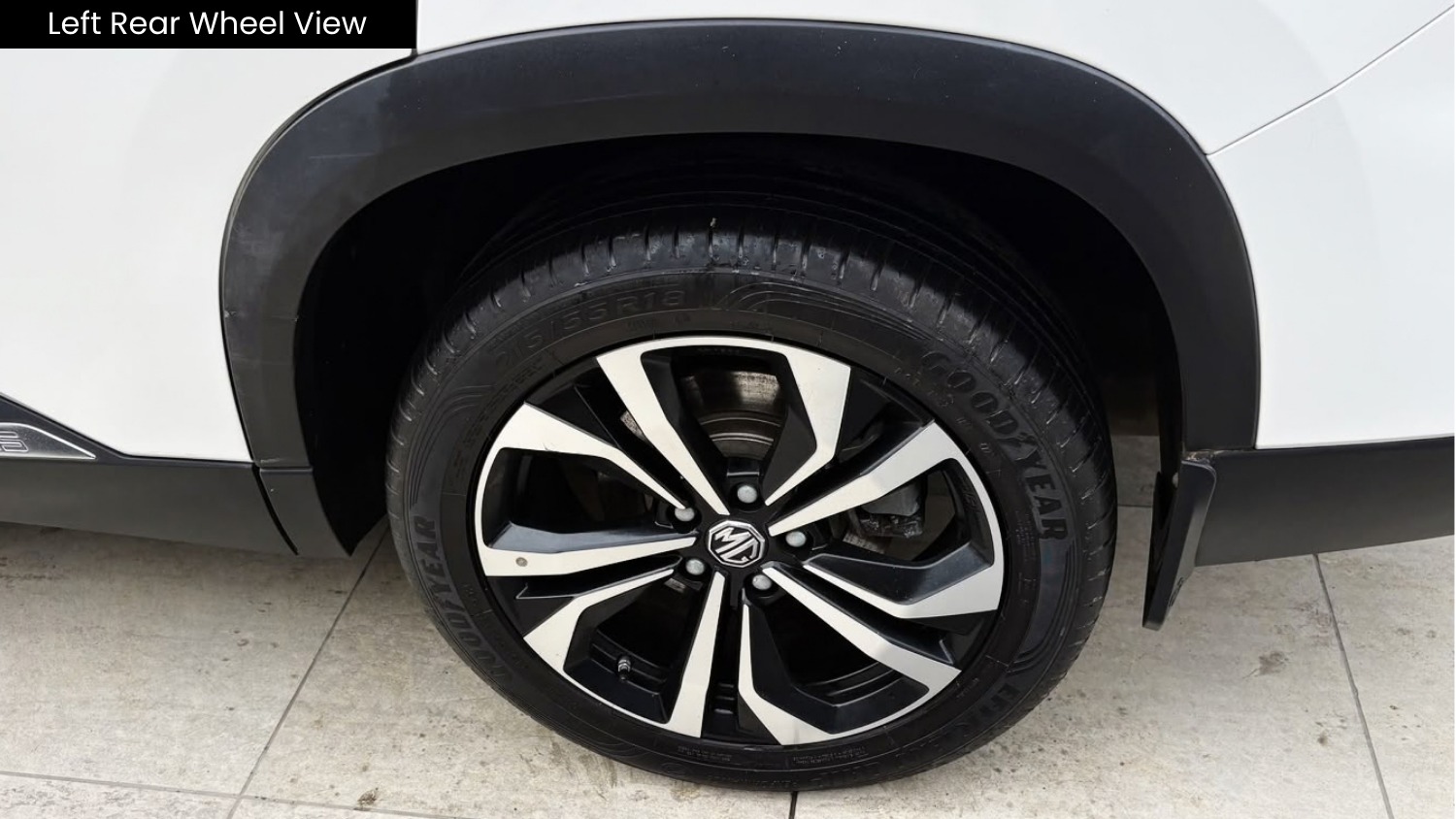 MG HECTOR - SHARP PRO CVT – PANAROMIC SUNROOF - AUTOMATIC - 2024