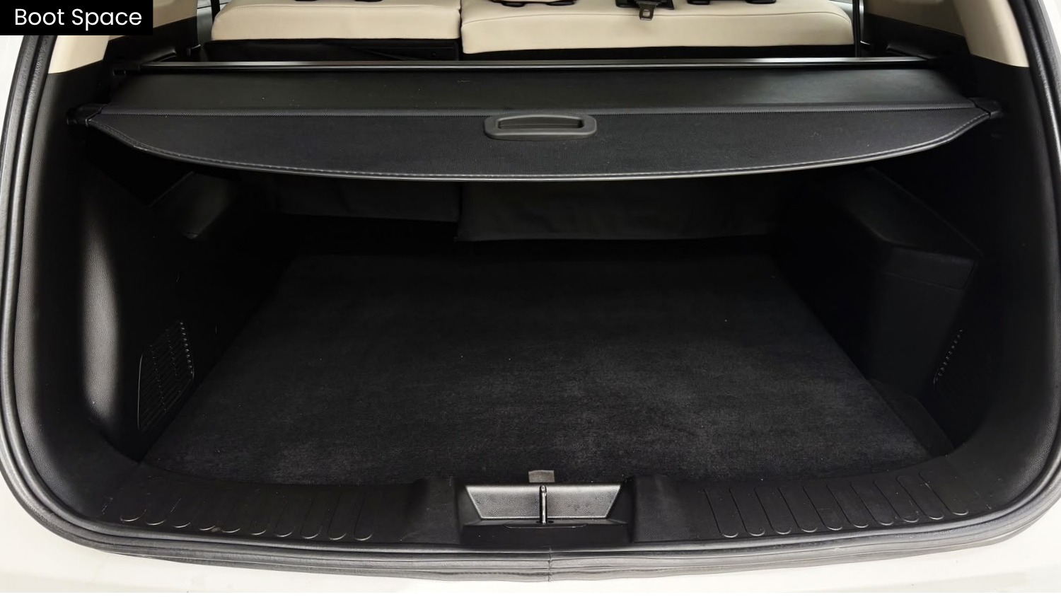MG HECTOR - SHARP PRO CVT – PANAROMIC SUNROOF - AUTOMATIC - 2024