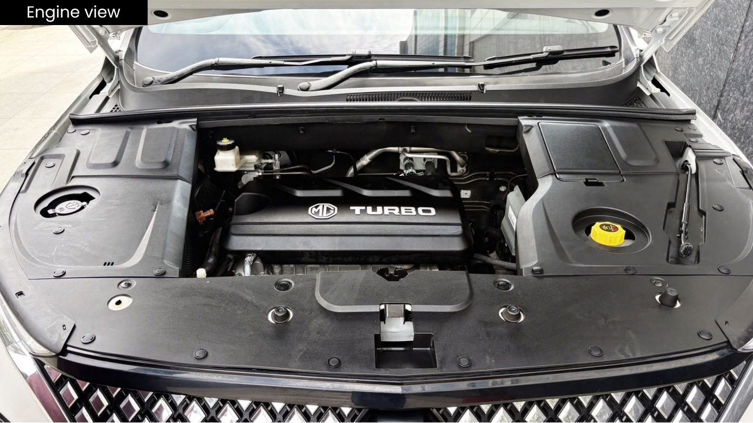 MG HECTOR - SHARP PRO CVT – PANAROMIC SUNROOF - AUTOMATIC - 2024