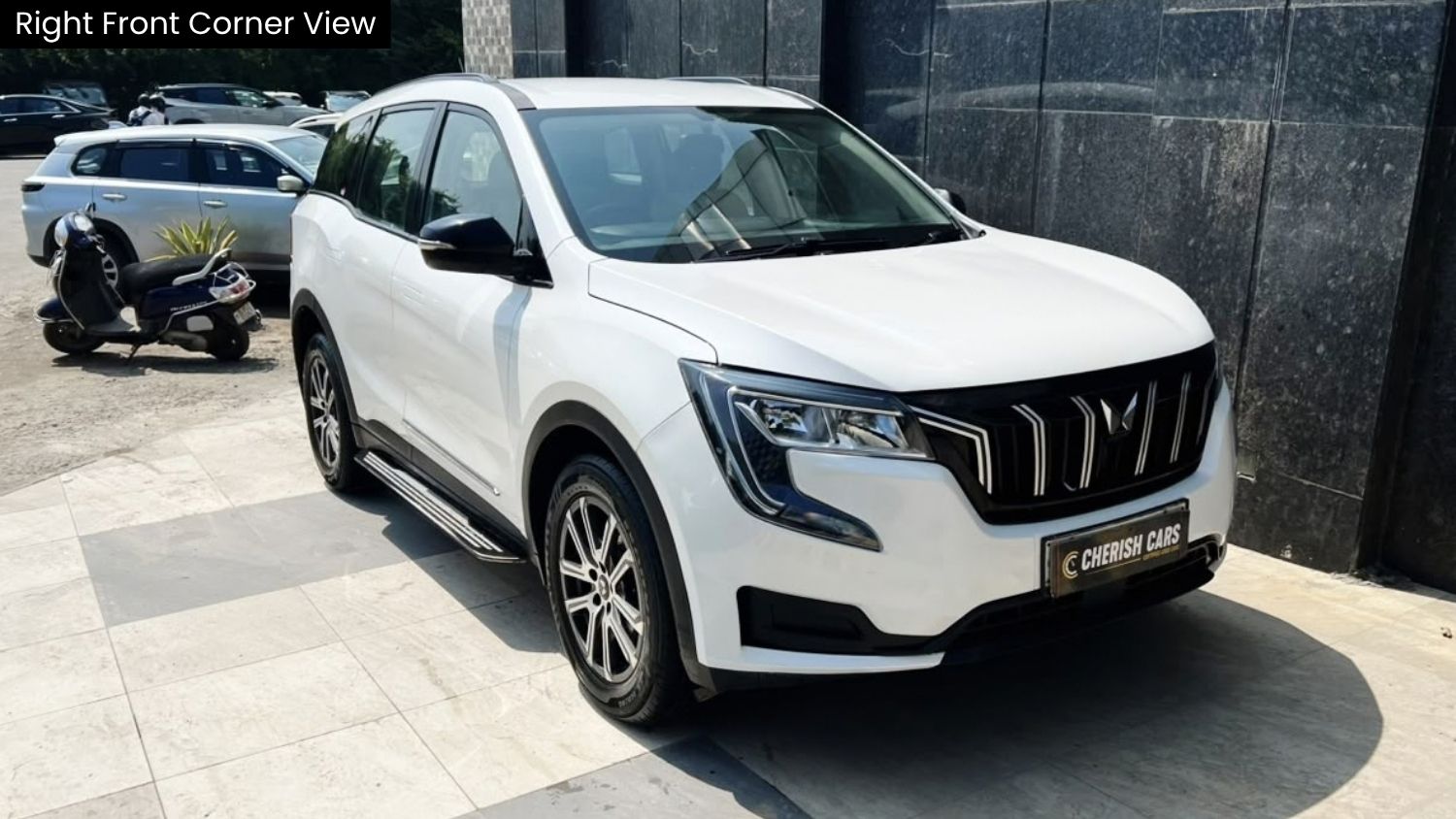 MAHINDRA XUV 700 - MX - 2023