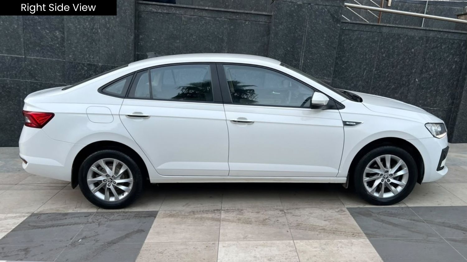 SKODA SLAVIA - AMBITION 1.0 TSI  AT - AUTOMATIC - 2024
