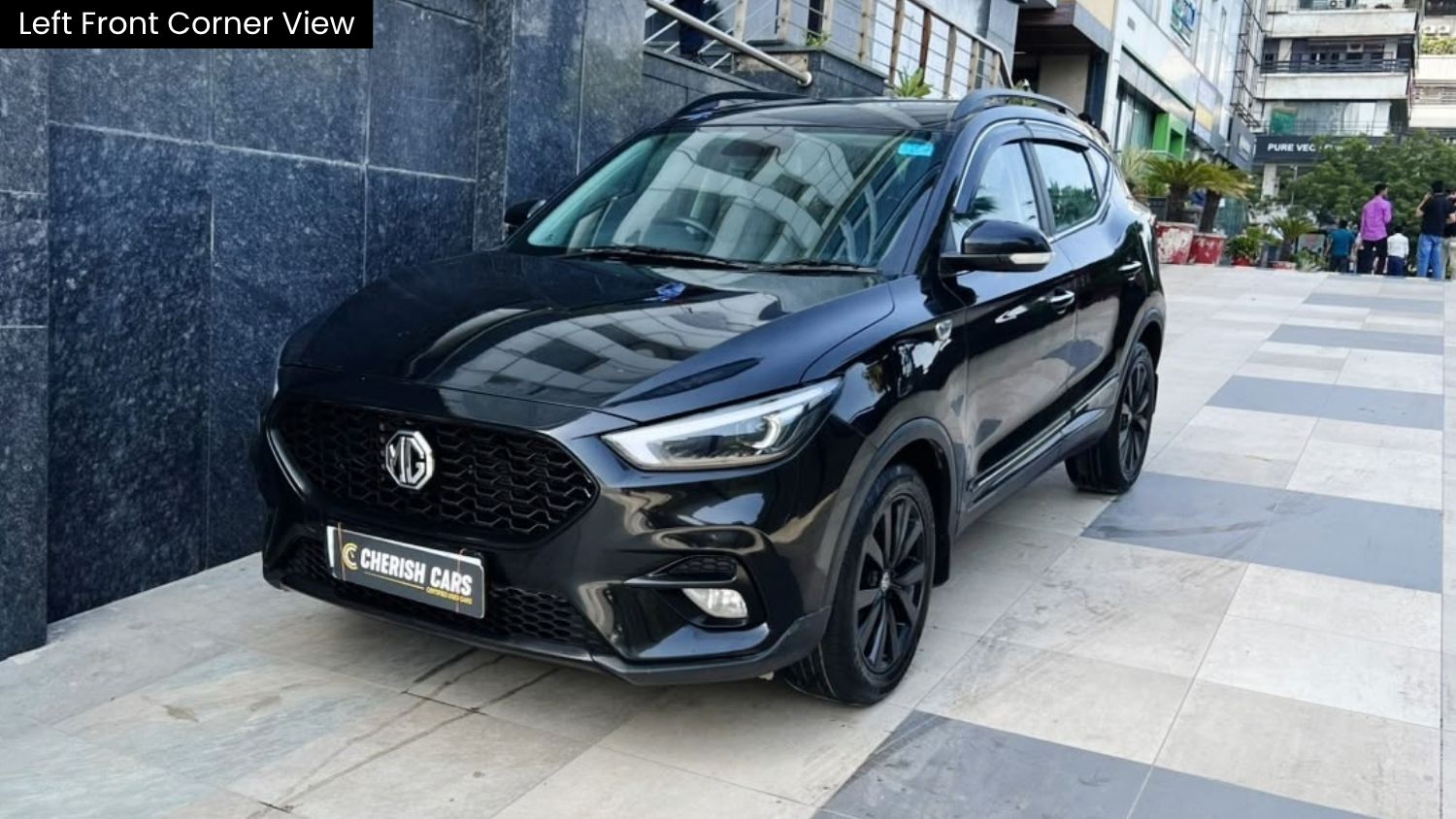 MG ASTOR - BLACK STORM CVT - PANAROMIC SUNROOF - AUTOMATIC - 2023