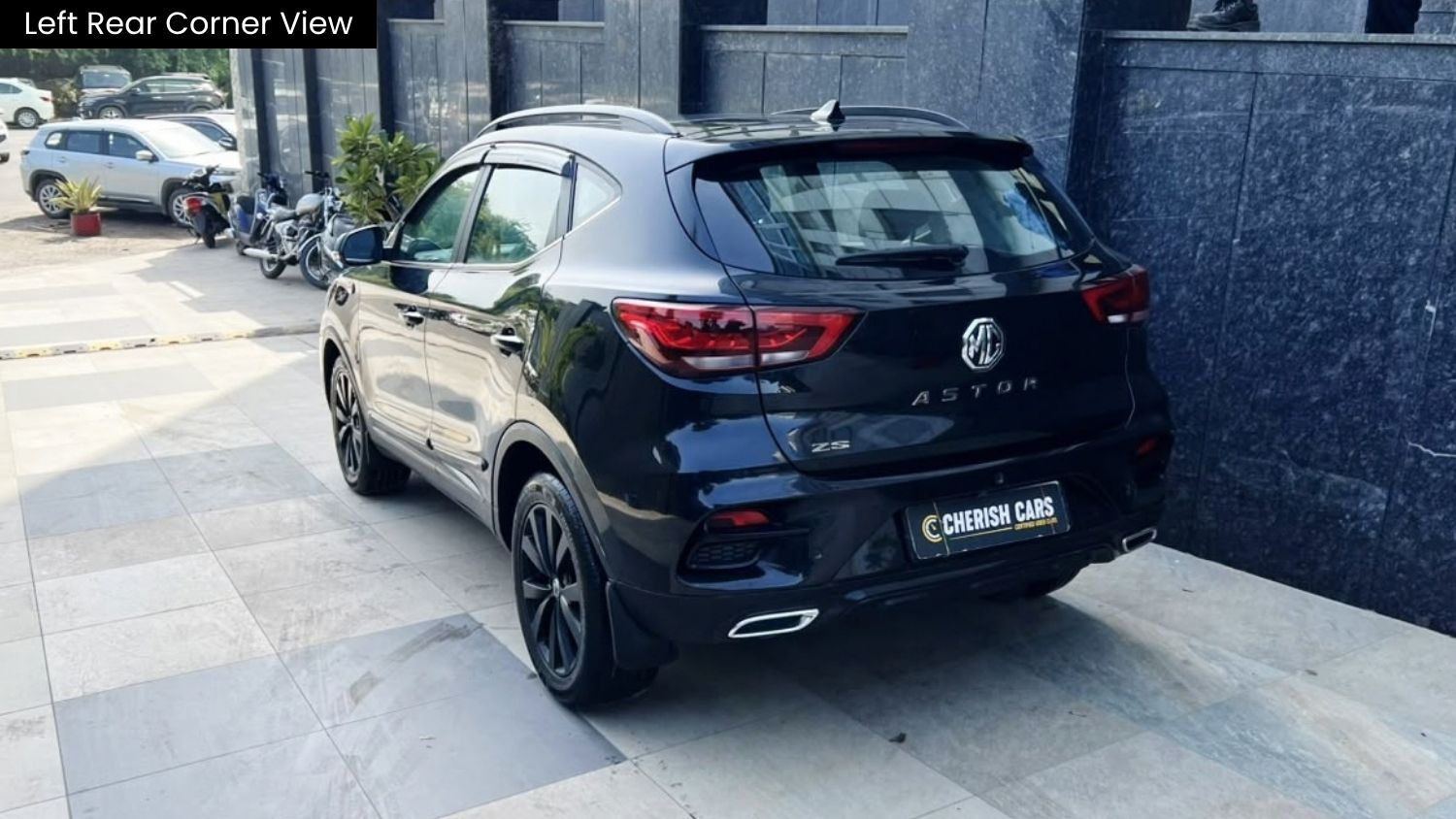 MG ASTOR - BLACK STORM CVT - PANAROMIC SUNROOF - AUTOMATIC - 2023