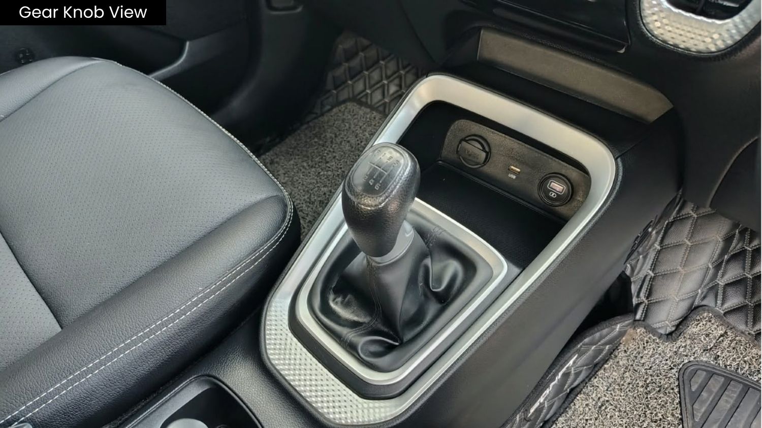 KIA SONET - HTK PLUS IMT - SUNROOF - 2023