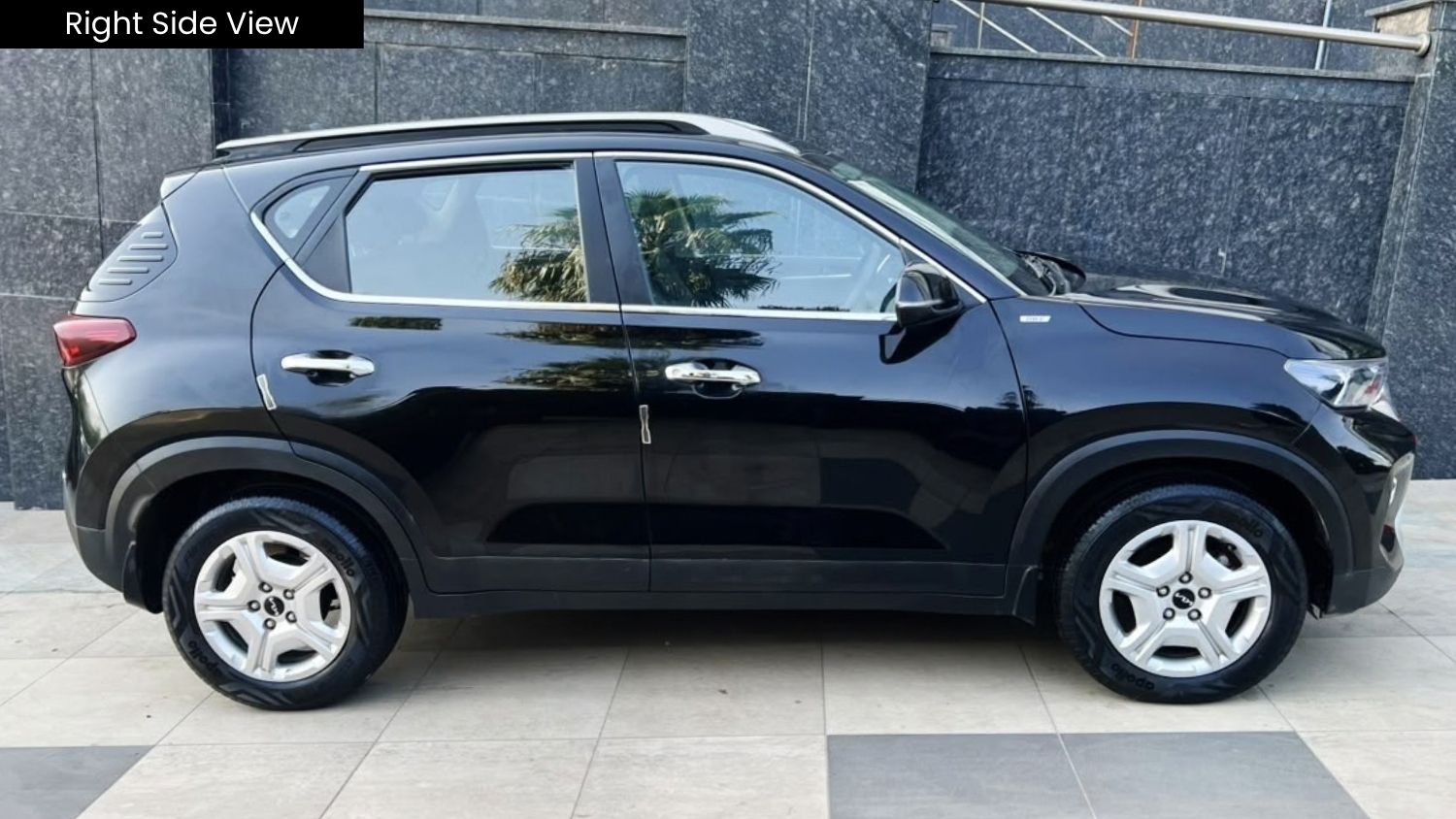 KIA SONET - HTK PLUS IMT - SUNROOF - 2023