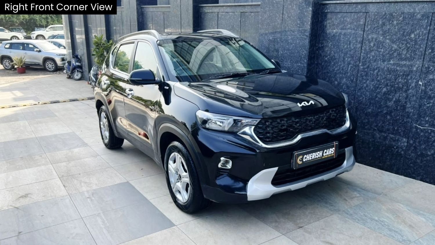 KIA SONET - HTK PLUS IMT - SUNROOF - 2023