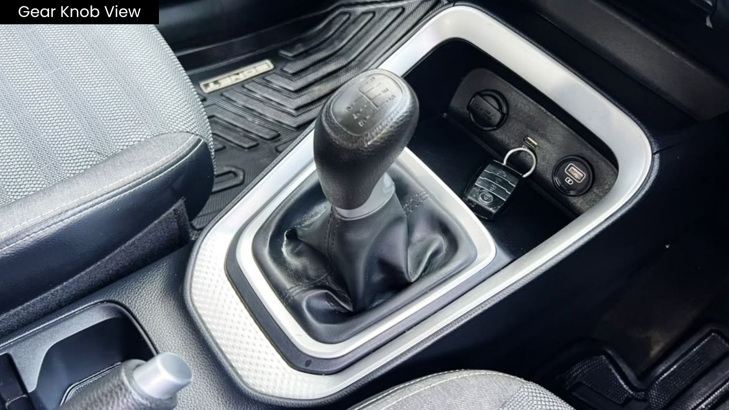 KIA SONET - HTK PLUS IMT - SUNROOF - 2023
