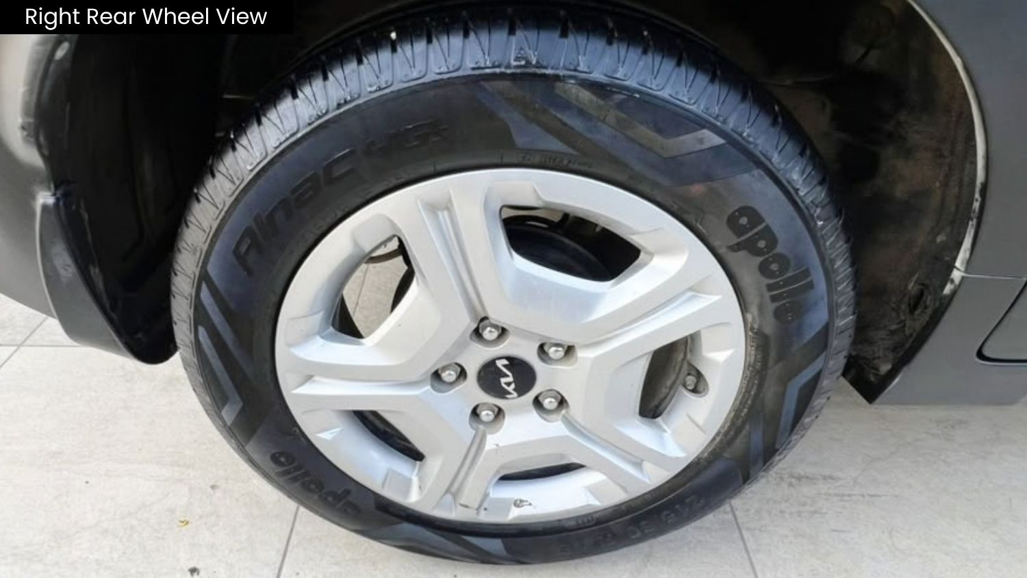 KIA SONET - HTK PLUS IMT - SUNROOF - 2023