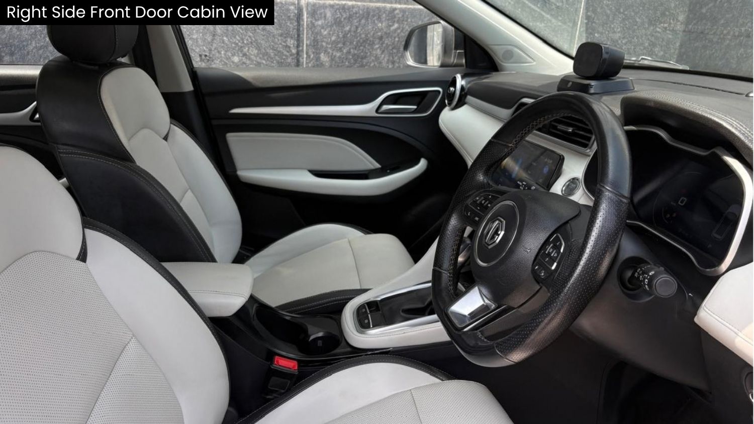 MG ASTOR - SHARP CVT - PANAROMIC SUNROOF - AUTOMATIC - 2023