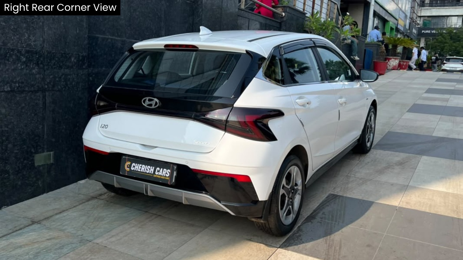 HYUNDAI i20 - SPORTZ IVT - AUTOMATIC - 2023