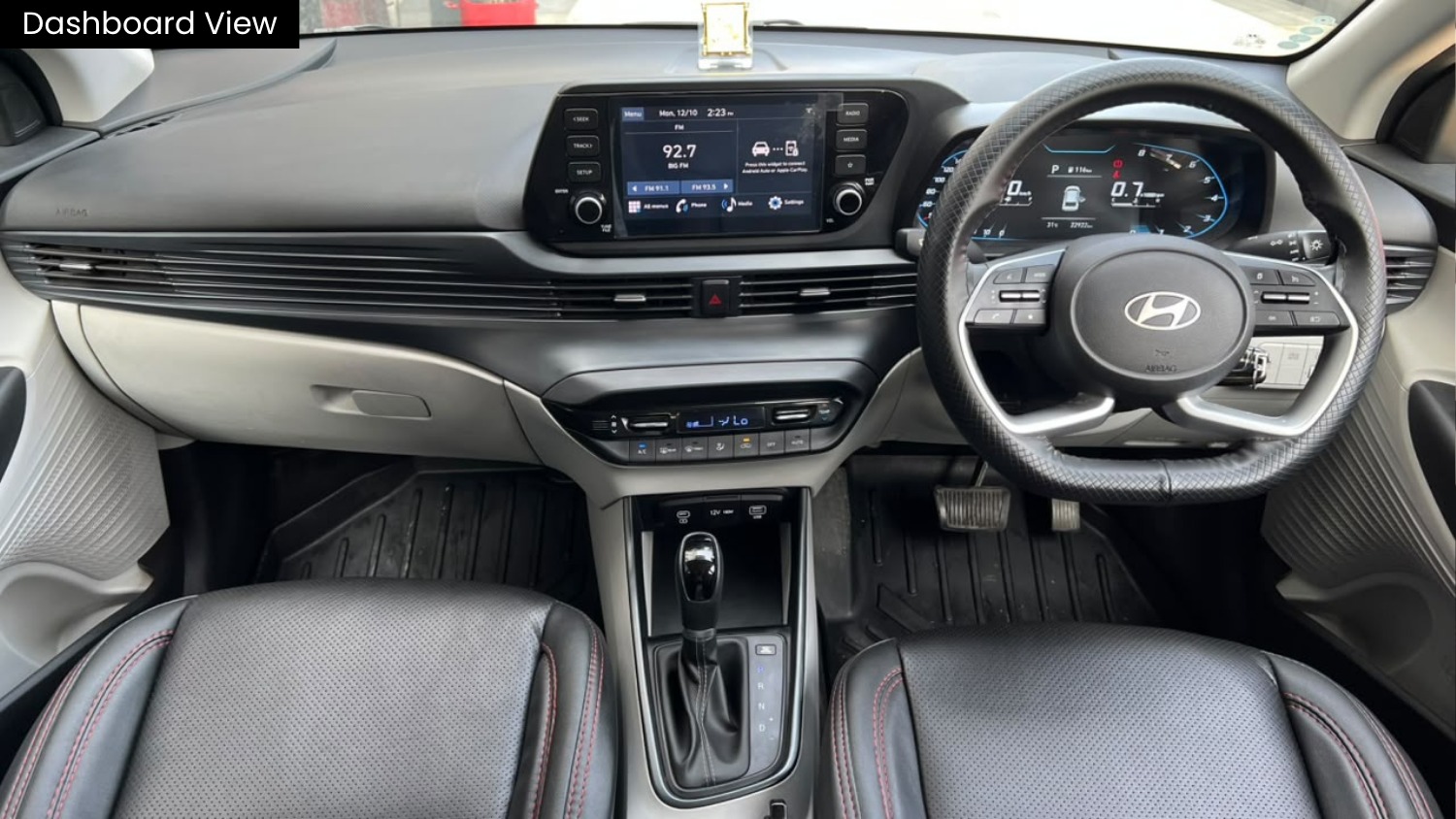 HYUNDAI i20 - SPORTZ IVT - AUTOMATIC - 2023