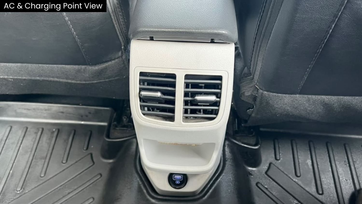 HYUNDAI i20 - SPORTZ IVT - AUTOMATIC - 2023