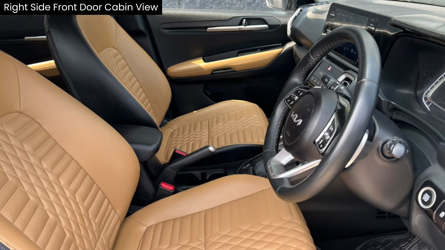 KIA SONET - HTX DCT - SUNROOF - 2024