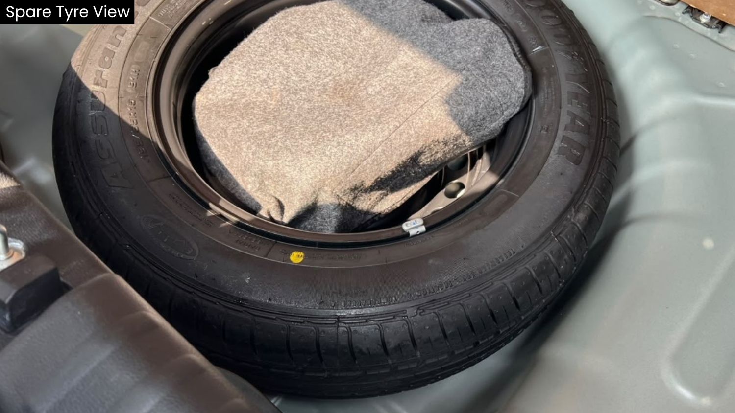 KIA SONET - HTX DCT - SUNROOF - 2024