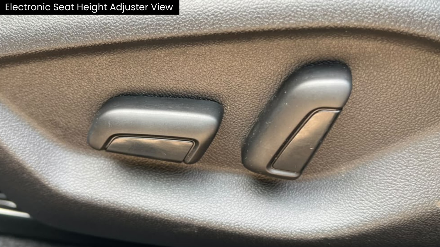 VW VIRTUS - TOPLINE 1.0 TSI AT - SUNROOF - AUTOMATIC - 2024