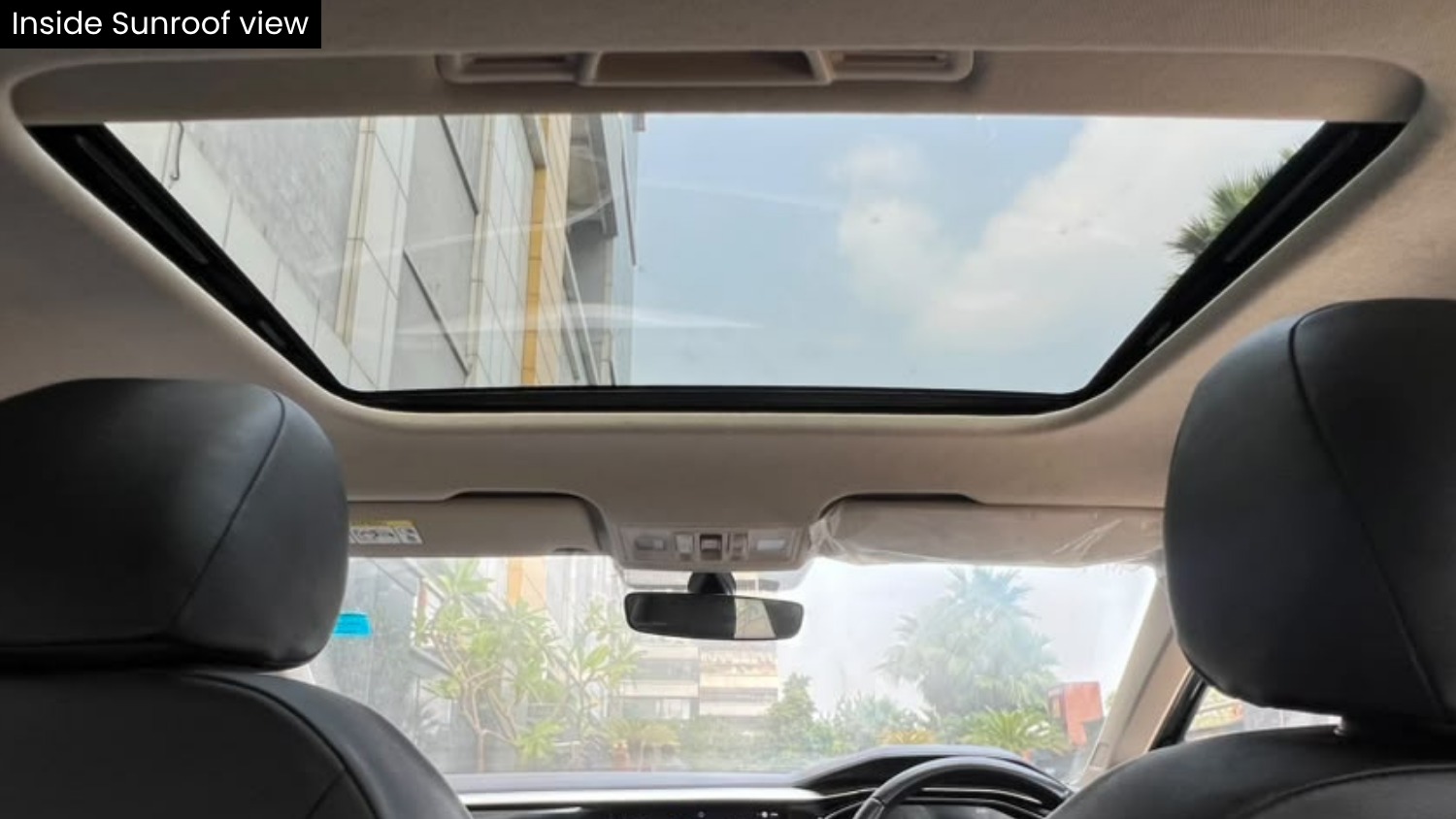 VW VIRTUS - TOPLINE 1.0 TSI AT - SUNROOF - AUTOMATIC - 2024