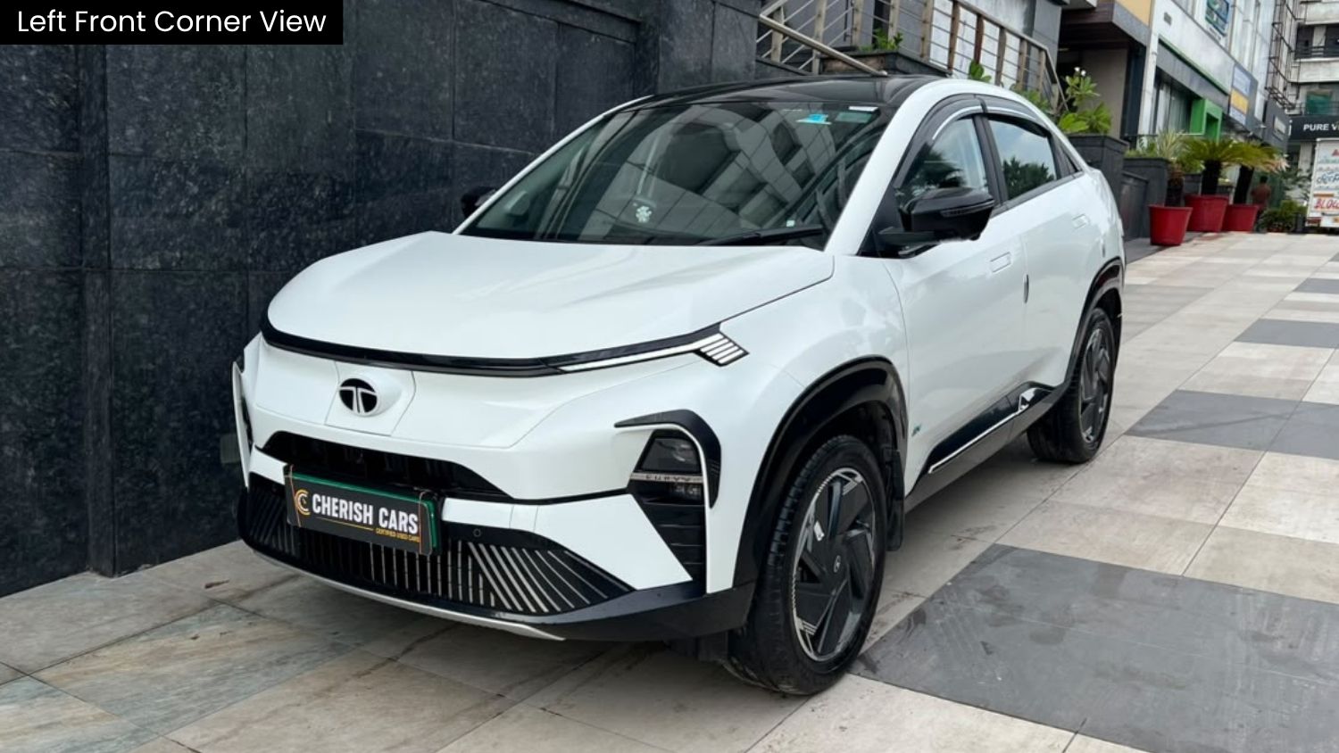 TATA CURVV - EMPOWERED PLUS A 55 EV - PANAROMIC SUNROOF - AUTOMATIC - 2025