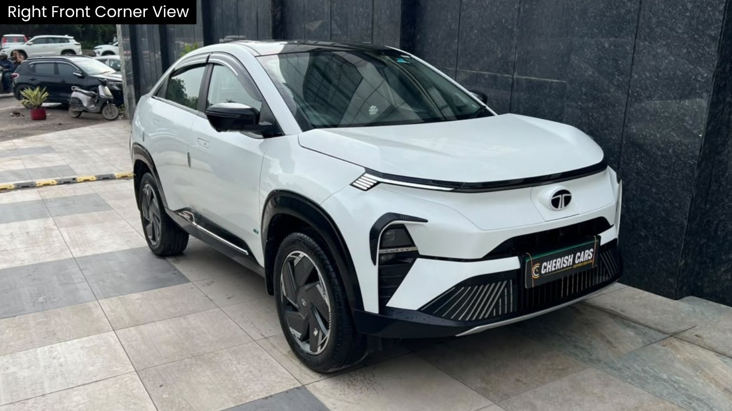 TATA CURVV - EMPOWERED PLUS A 55 EV - PANAROMIC SUNROOF - AUTOMATIC - 2025