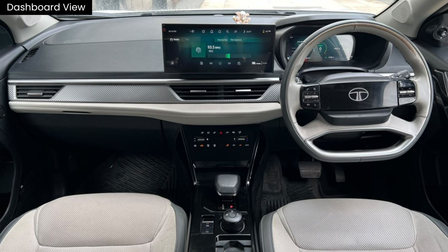 TATA CURVV - EMPOWERED PLUS A 55 EV - PANAROMIC SUNROOF - AUTOMATIC - 2025