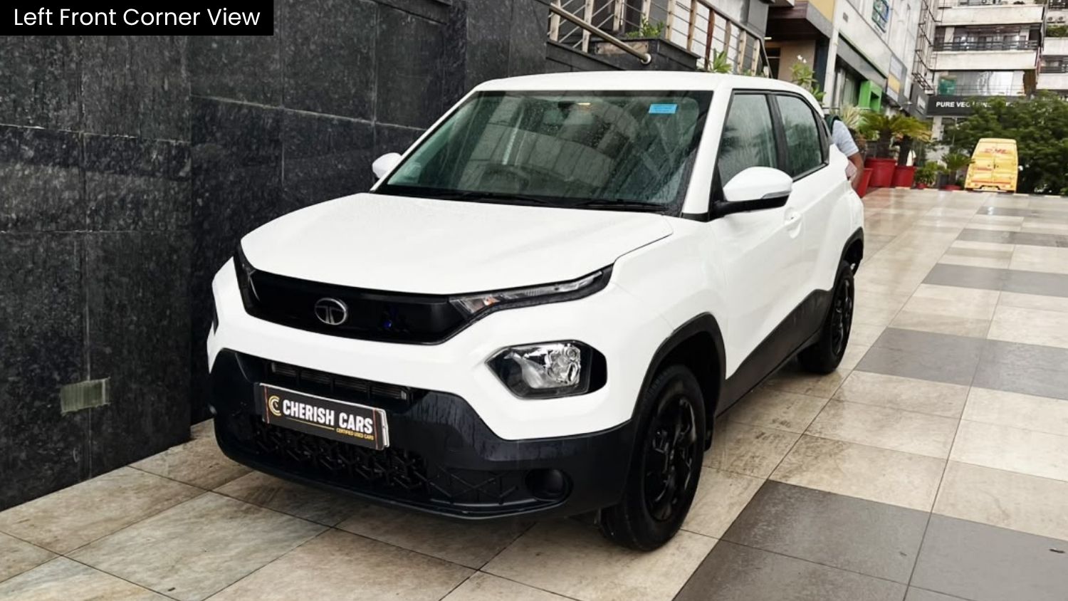 TATA PUNCH - ADVENTURE PLUS AMT - AUTOMATIC - 2025