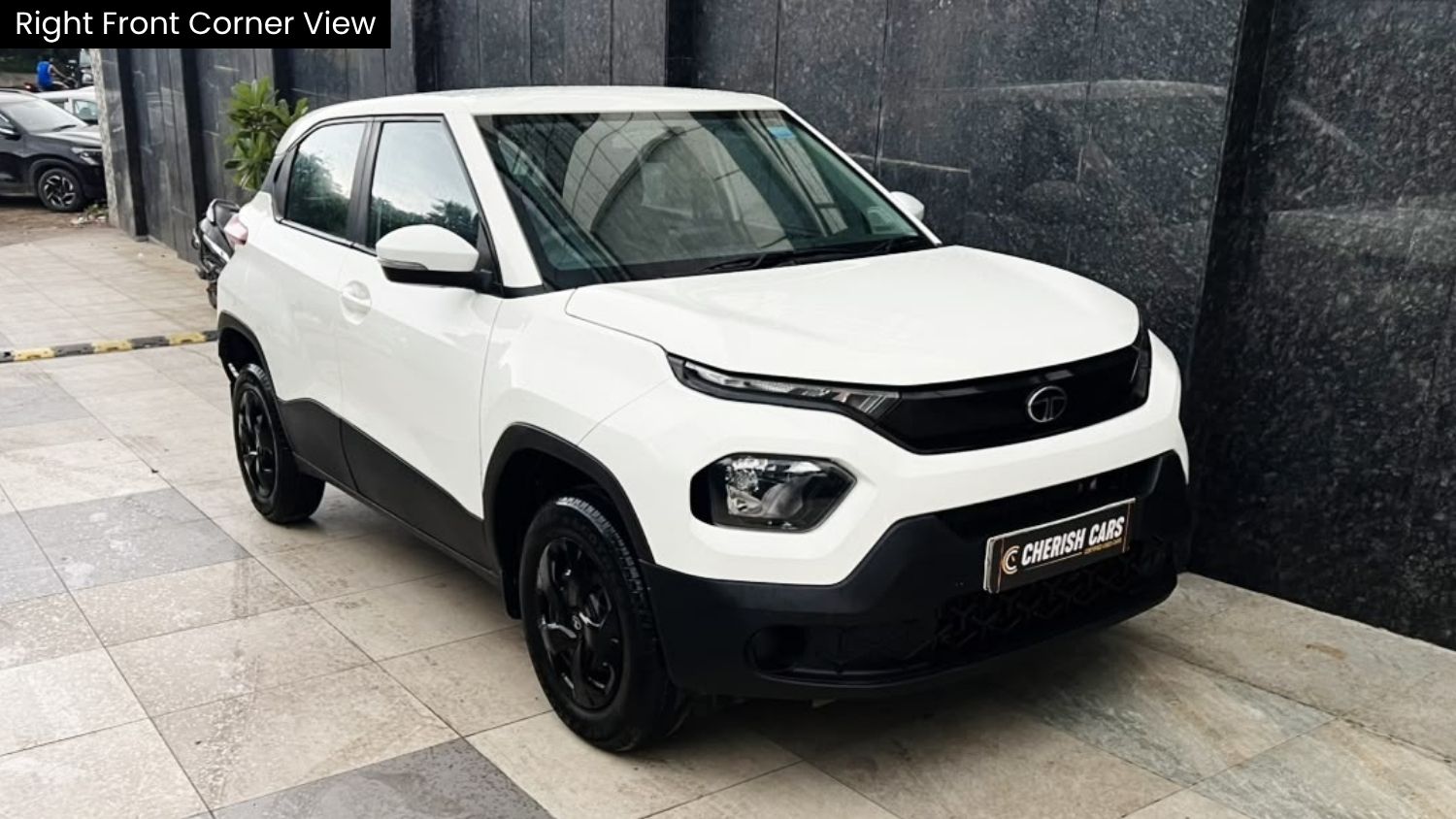 TATA PUNCH - ADVENTURE PLUS AMT - AUTOMATIC - 2025