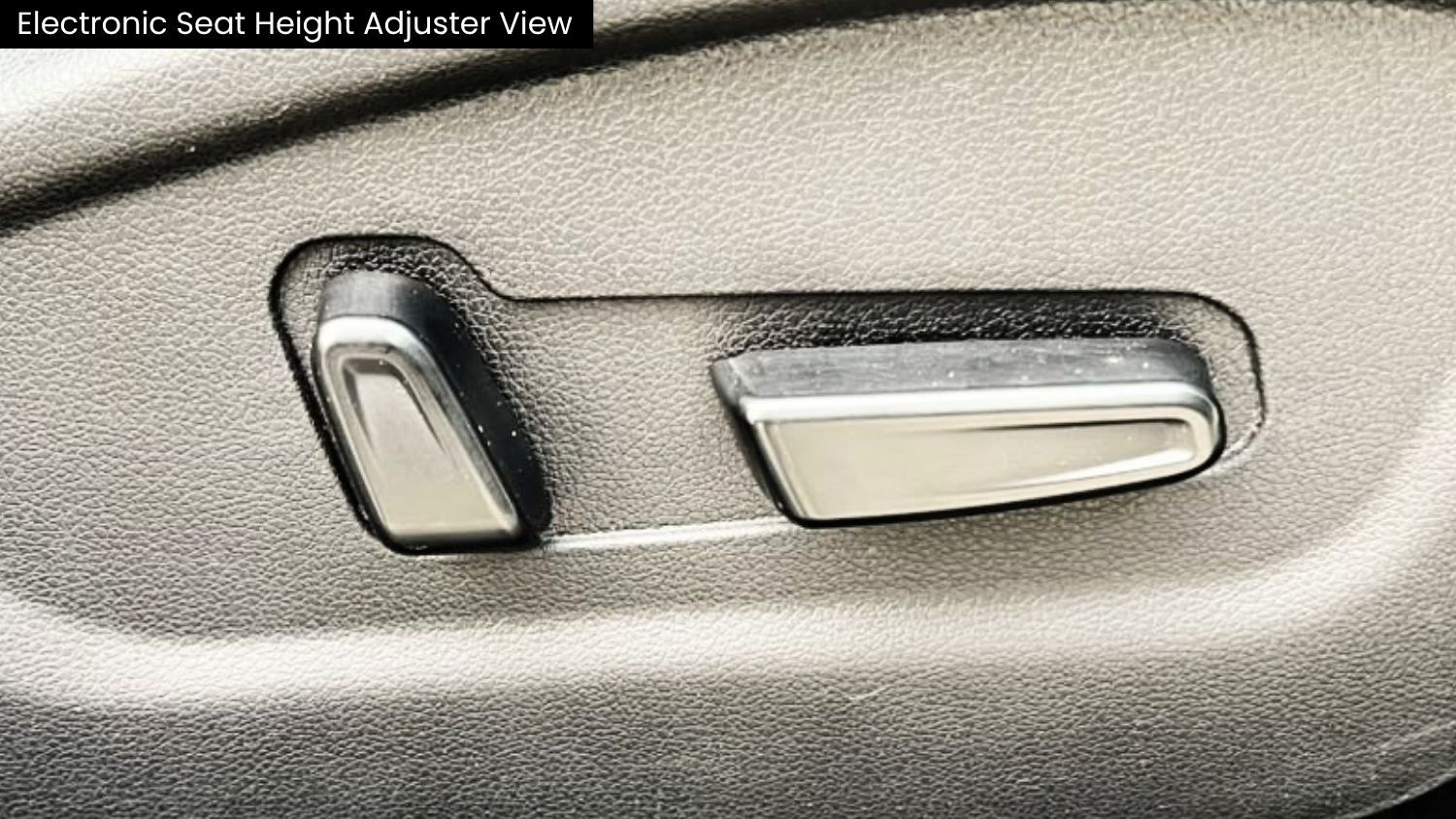 HYUNDAI ALCAZAR - PLATINUM 7S - PANAROMIC SUNROOF - 2024