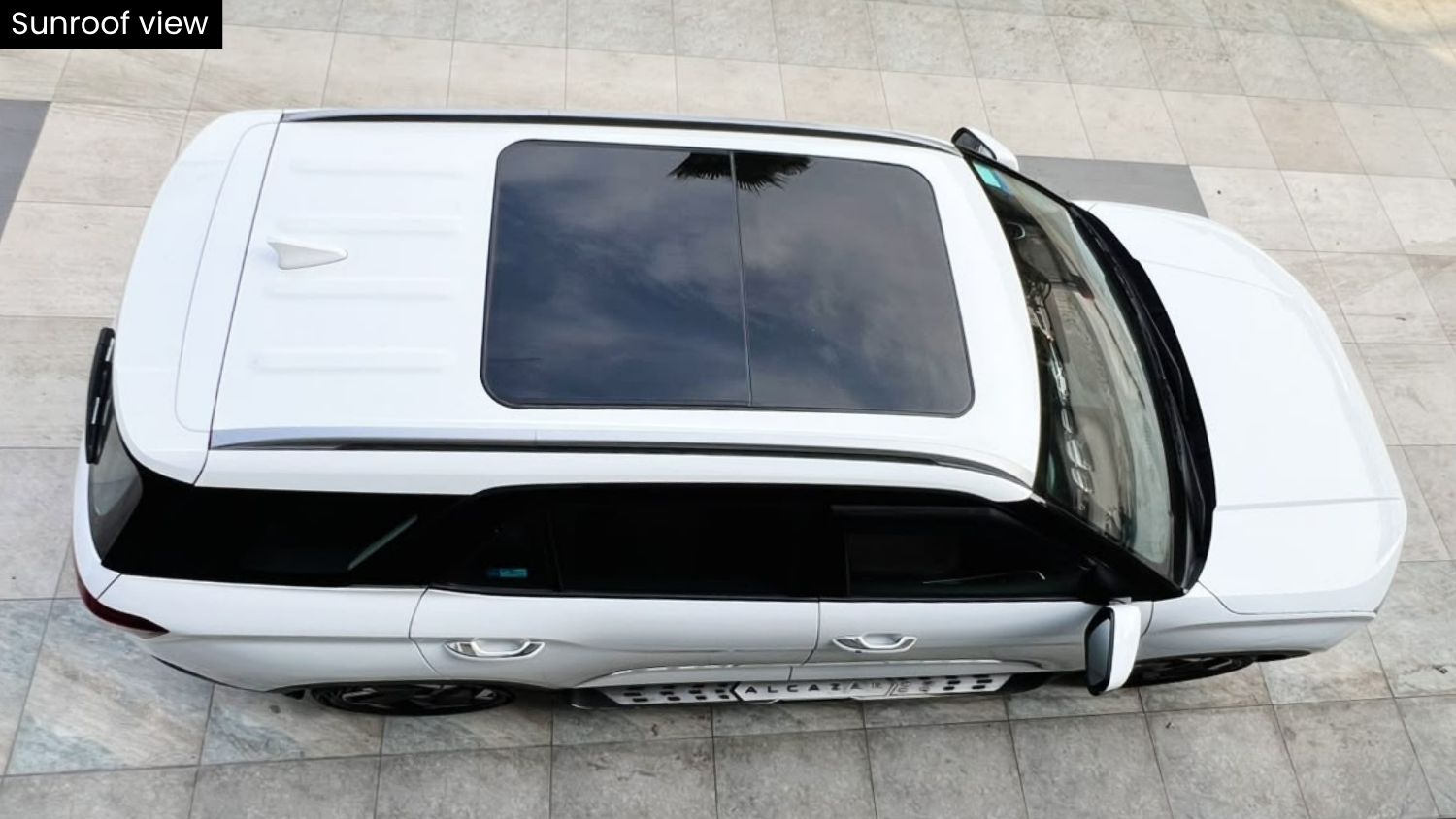 HYUNDAI ALCAZAR - PLATINUM 7S - PANAROMIC SUNROOF - 2024
