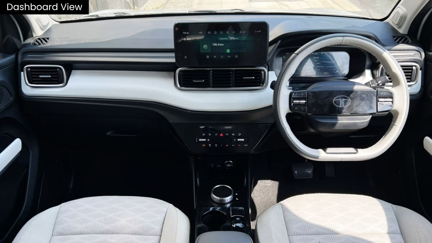TATA PUNCH EV - EMPOWERED PLUS  S LONG RANGE - SUNROOF - AUTOMATIC - 2024