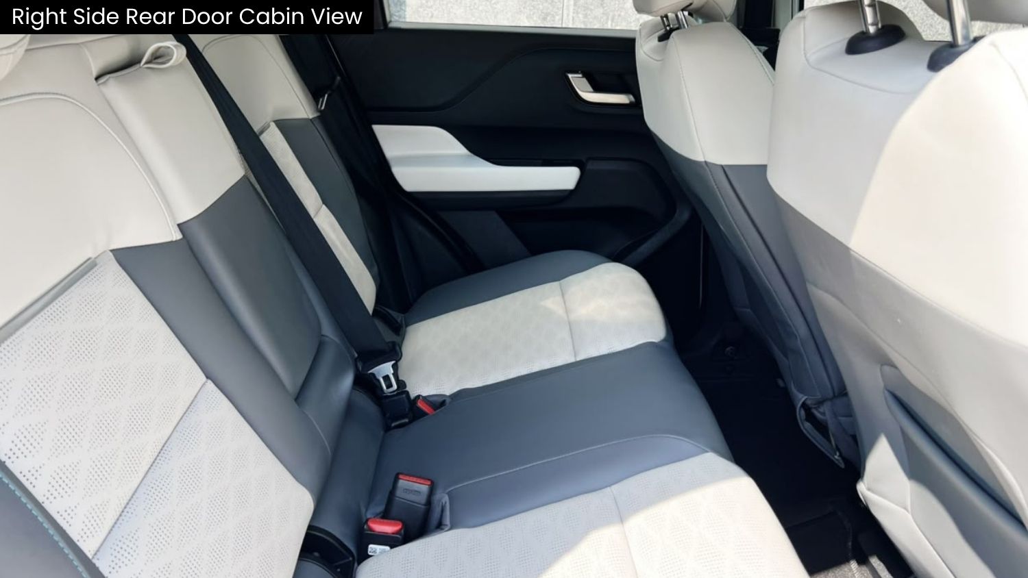 TATA PUNCH EV - EMPOWERED PLUS  S LONG RANGE - SUNROOF - AUTOMATIC - 2024
