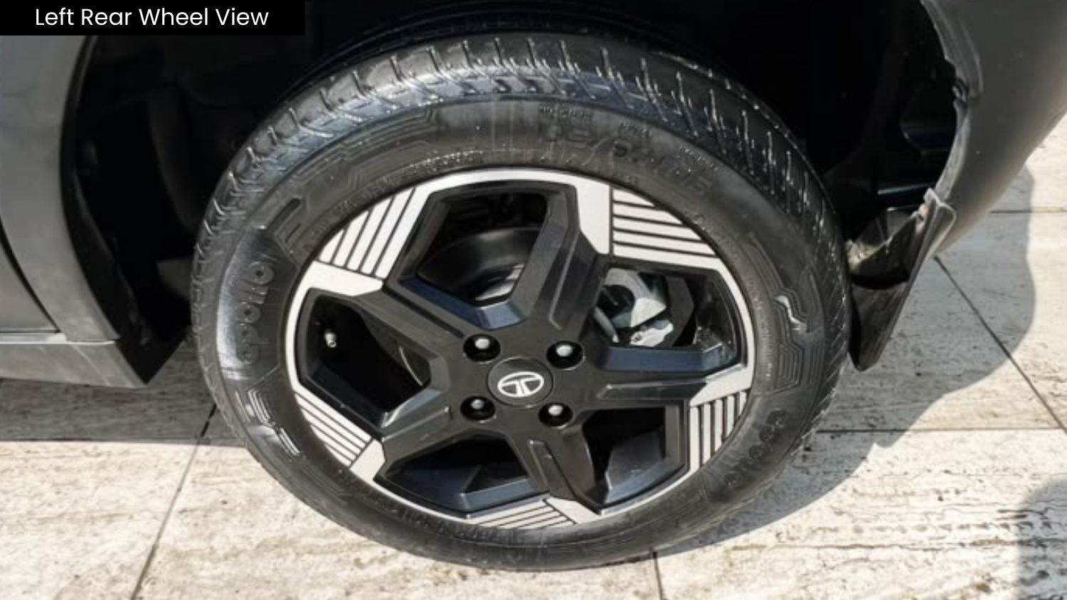 TATA PUNCH EV - EMPOWERED PLUS  S LONG RANGE - SUNROOF - AUTOMATIC - 2024
