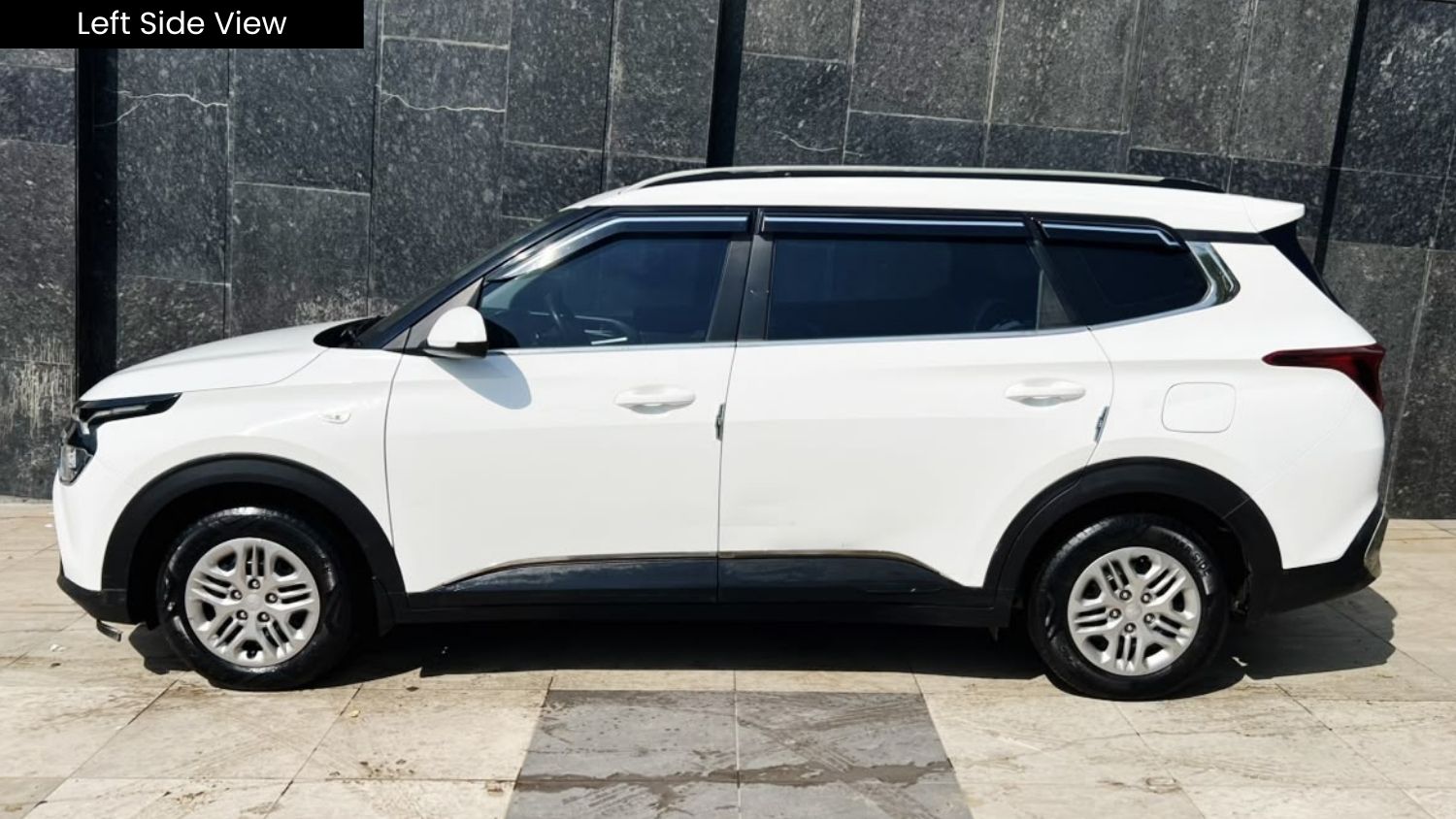 KIA CARENS - PREMIUM - 2023