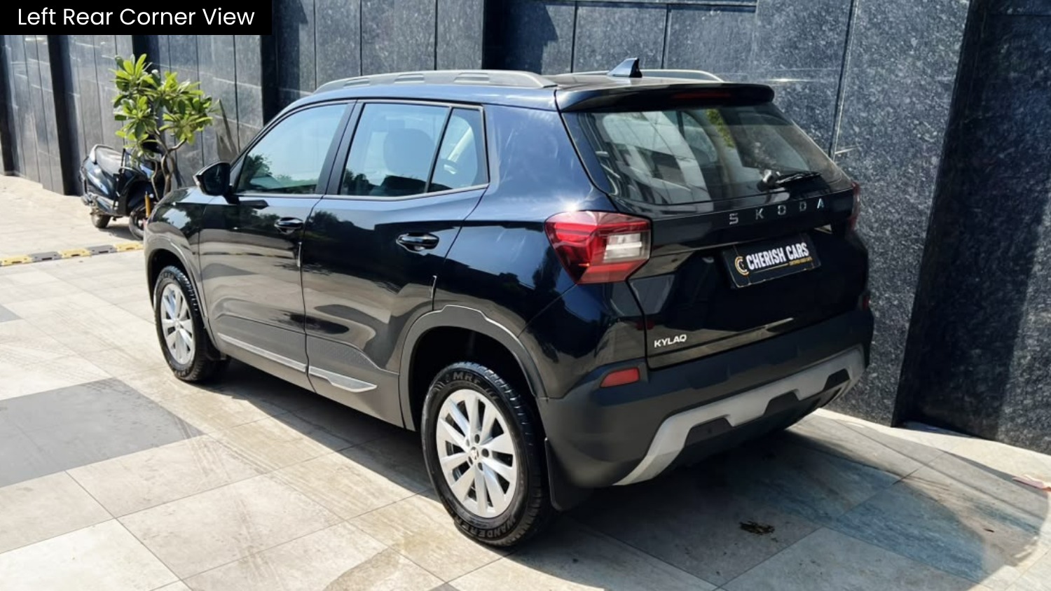 SKODA KYLAQ - SIGNATURE 1.0 TSI AT - SUNROOF - AUTOMATIC - 2026
